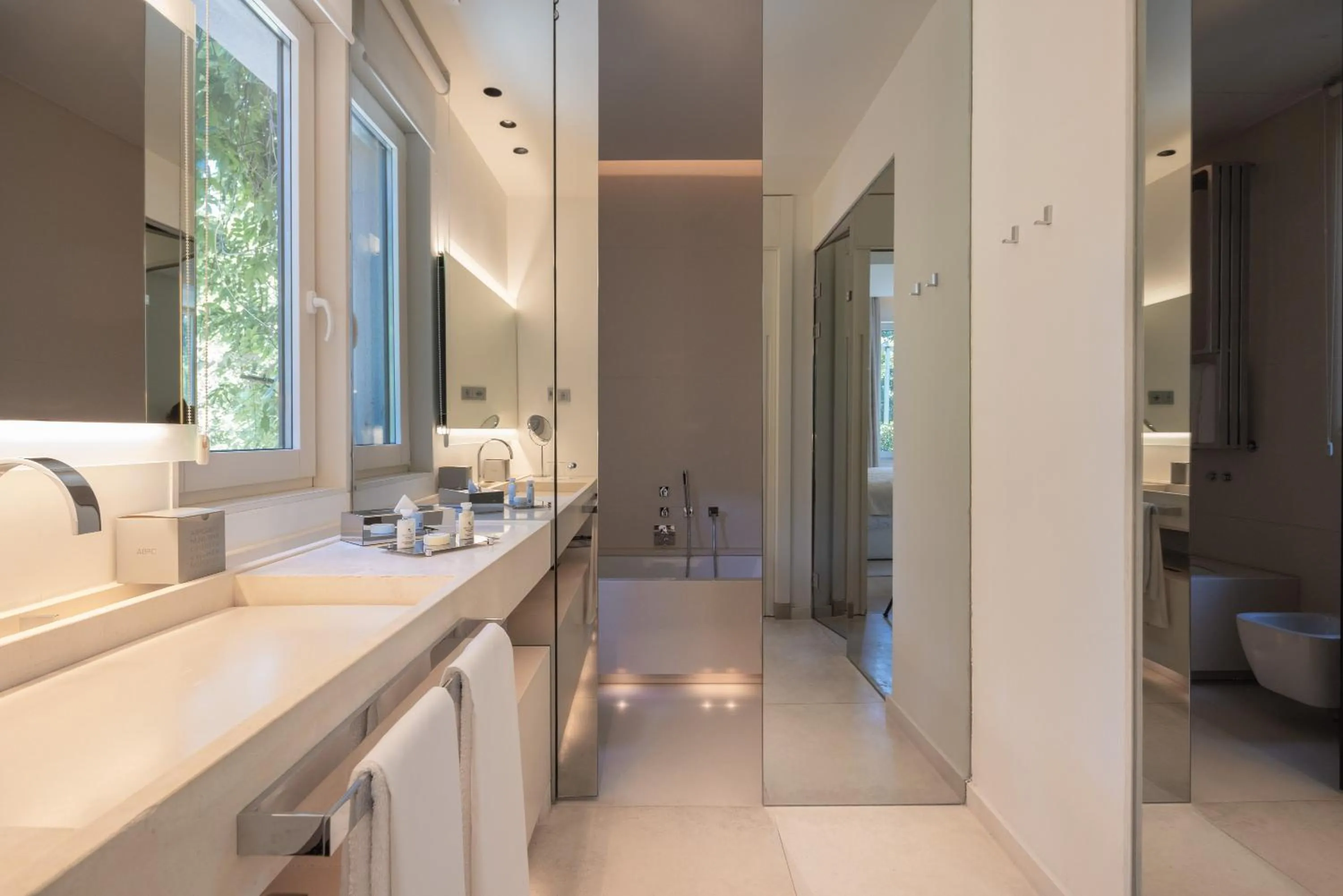 Bathroom in ABaC H&R Barcelona Monument