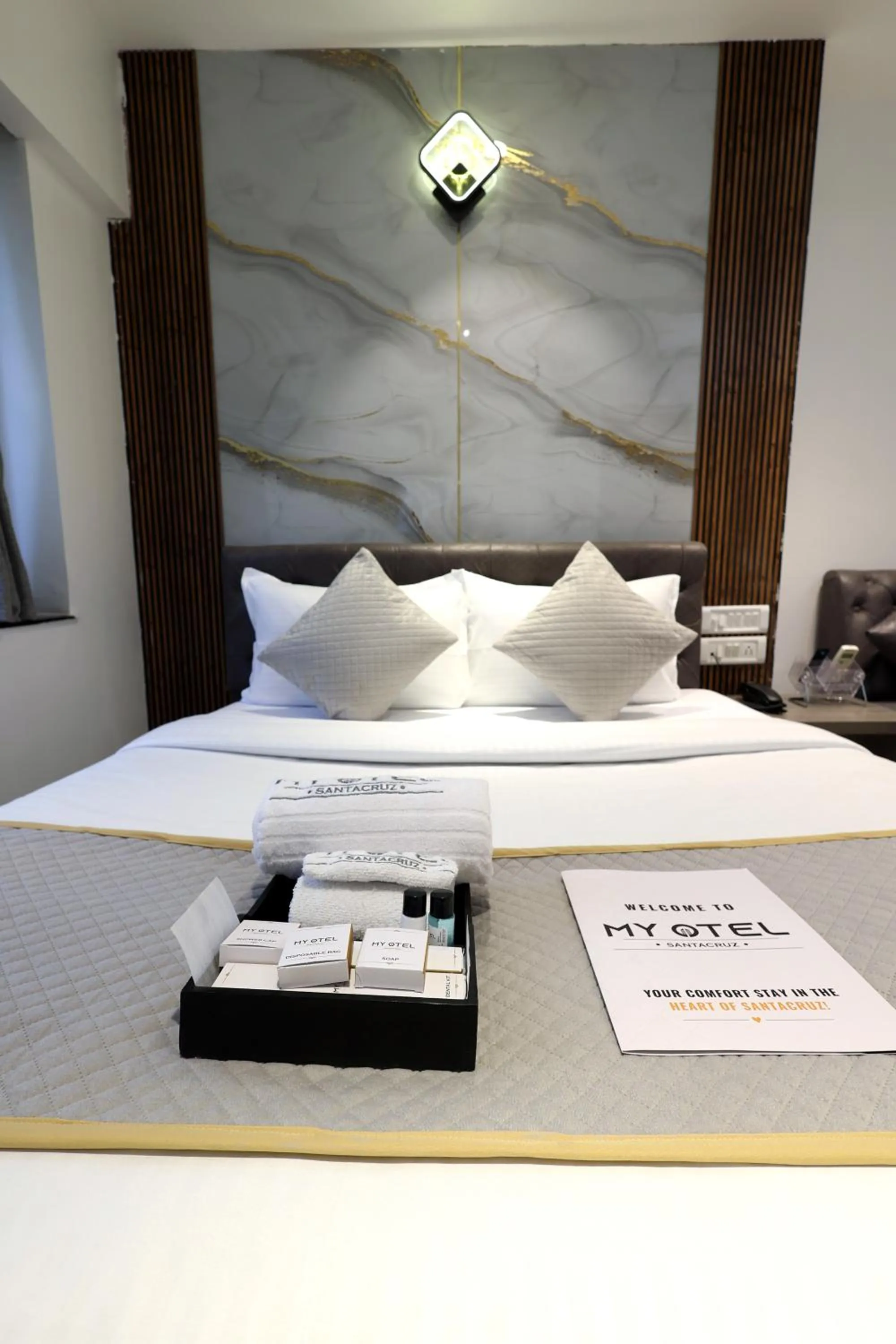 Bedroom, Bed in MyOtel - Santacruz