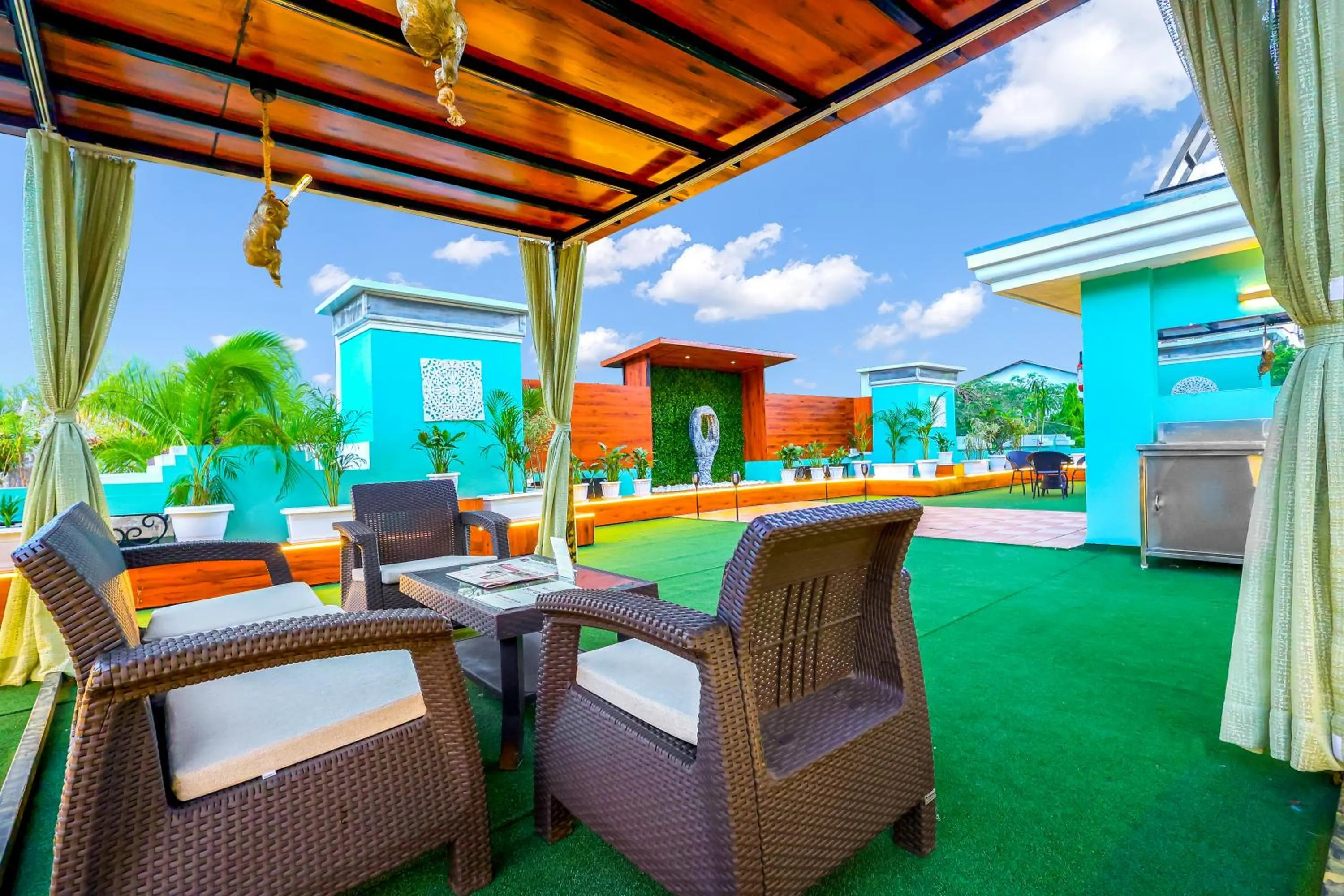 Balcony/Terrace in MyOtel - Santacruz