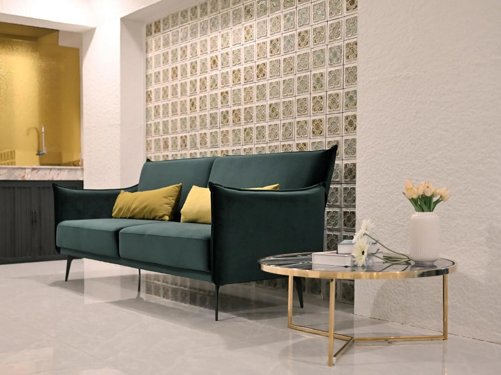 Living room in Floton Bangkok Hotel