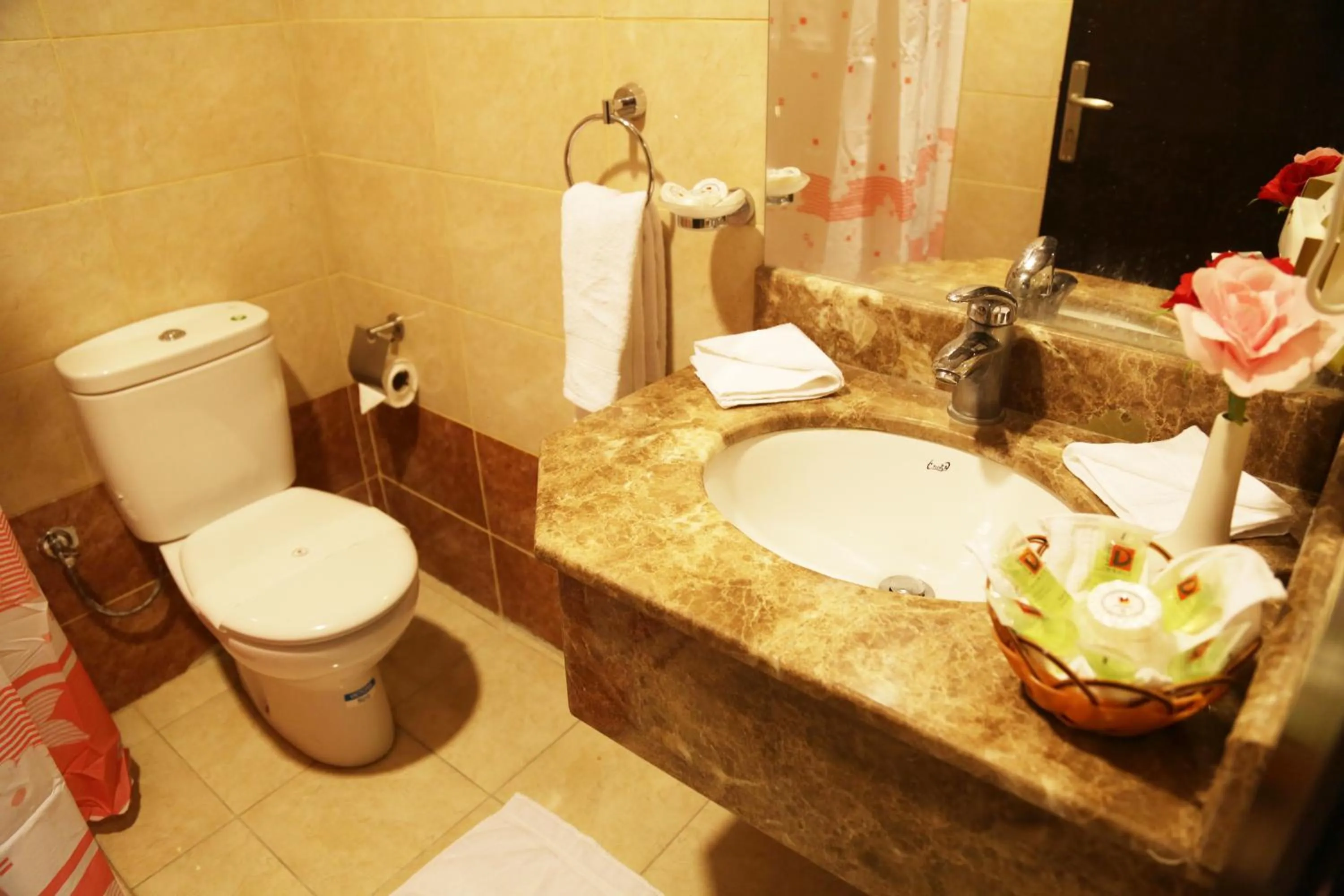 Bathroom in Borj Al Deafah Hotel