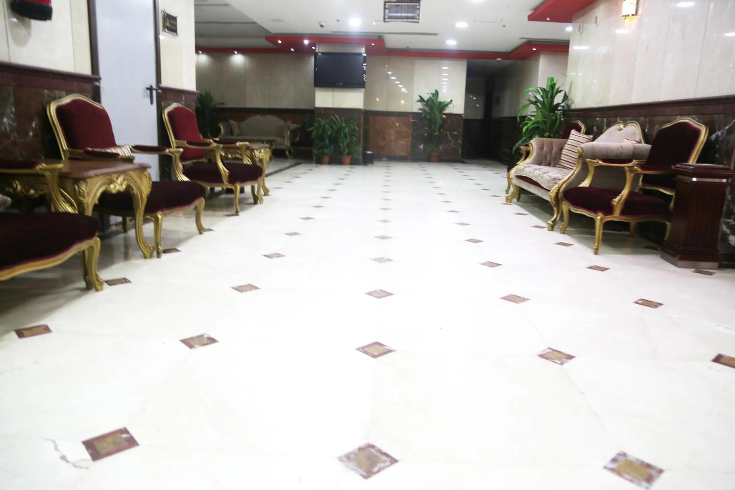 Lobby or reception in Borj Al Deafah Hotel
