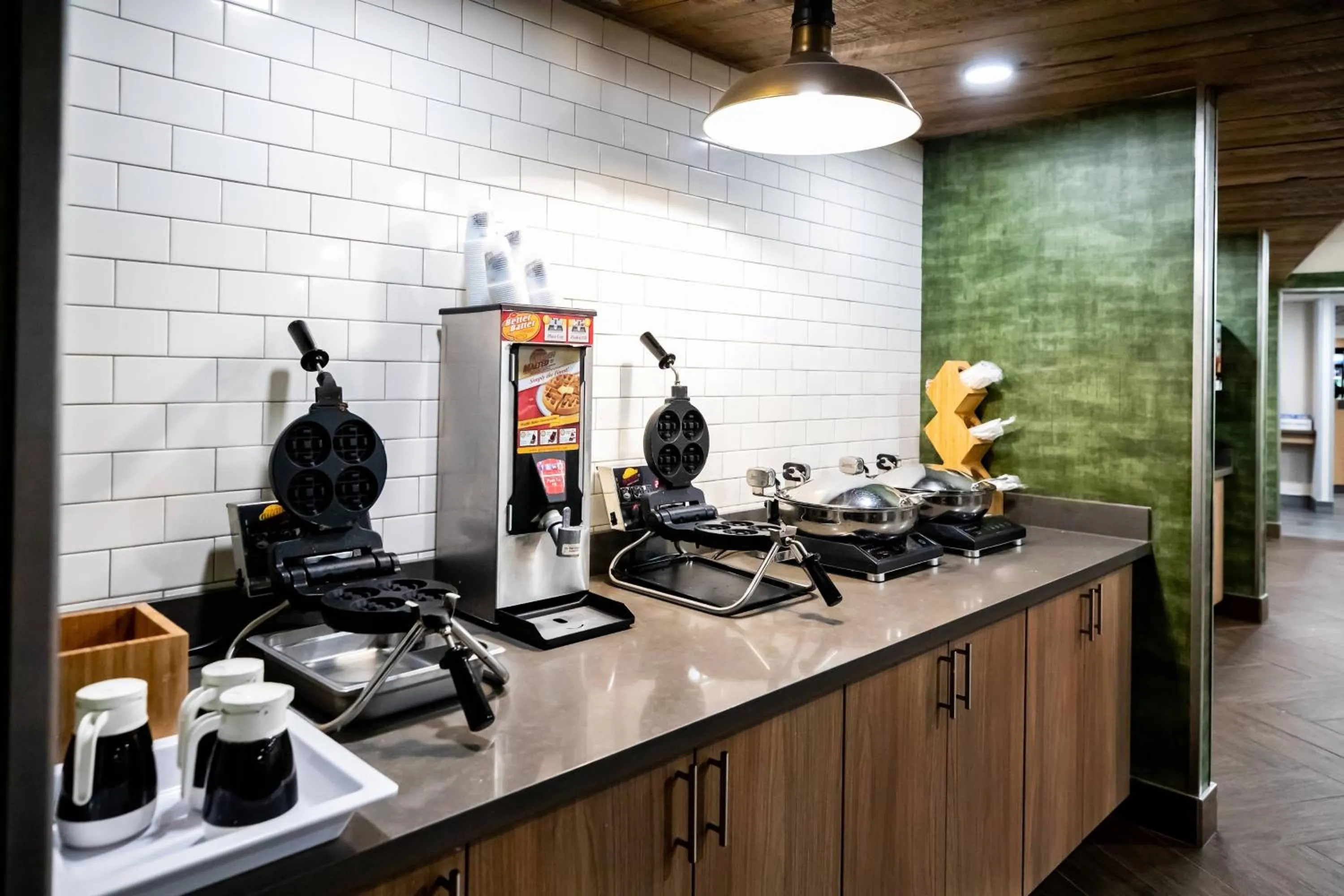 Breakfast in Fairfield by Marriott Inn & Suites Louisville Airport