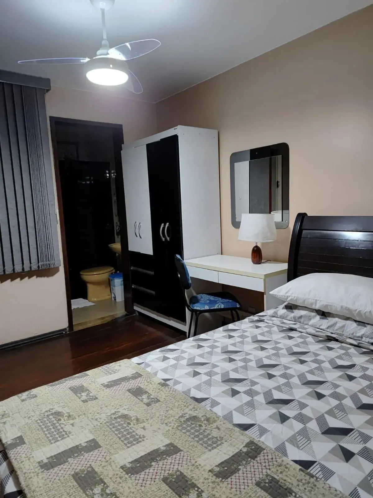 Executive Suite - single occupancy in Kzazendf Cama&Cafe Hospedagem Familiar Executive Suite - single occupancy in Kzazendf Cama&Cafe Hospedagem Familiar