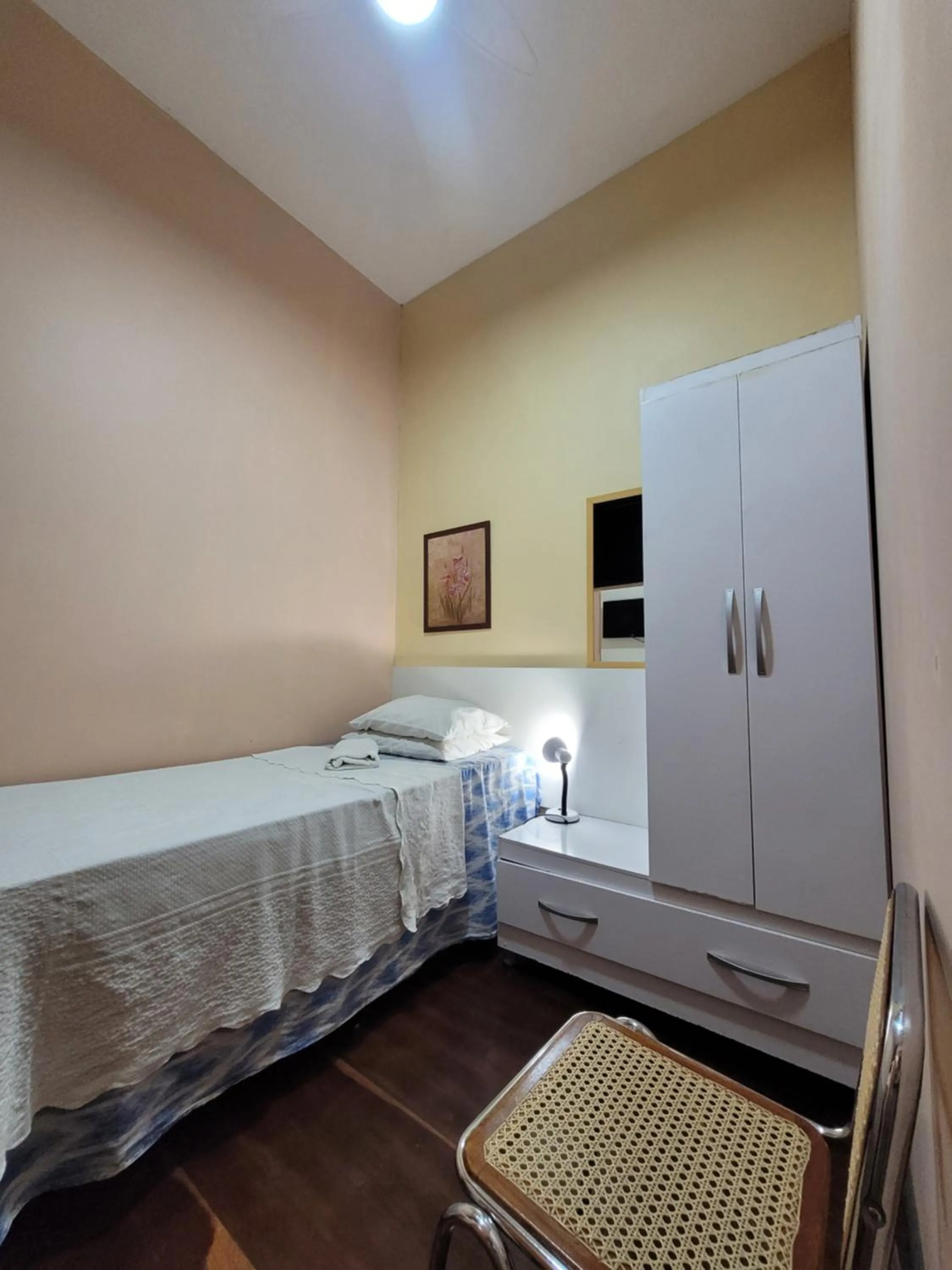 Photo of the whole room, Bed in Kzazendf Cama&Cafe Hospedagem Familiar