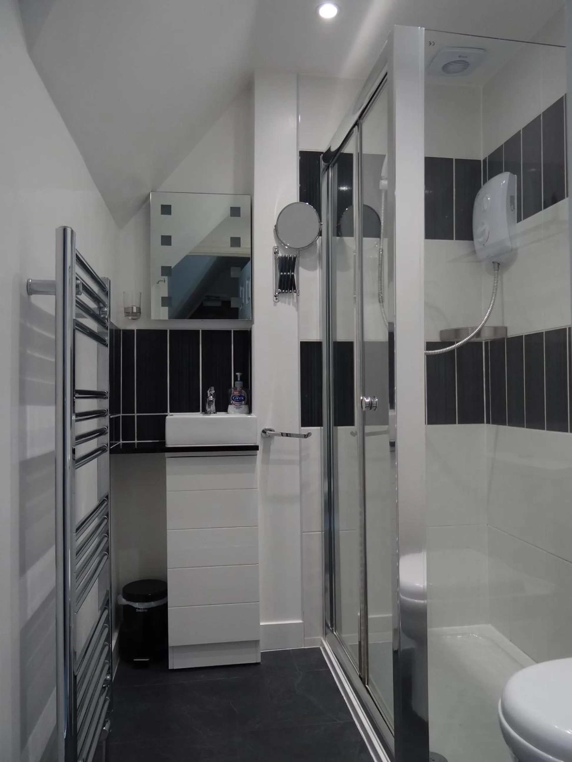 Bathroom in South Beach B & B