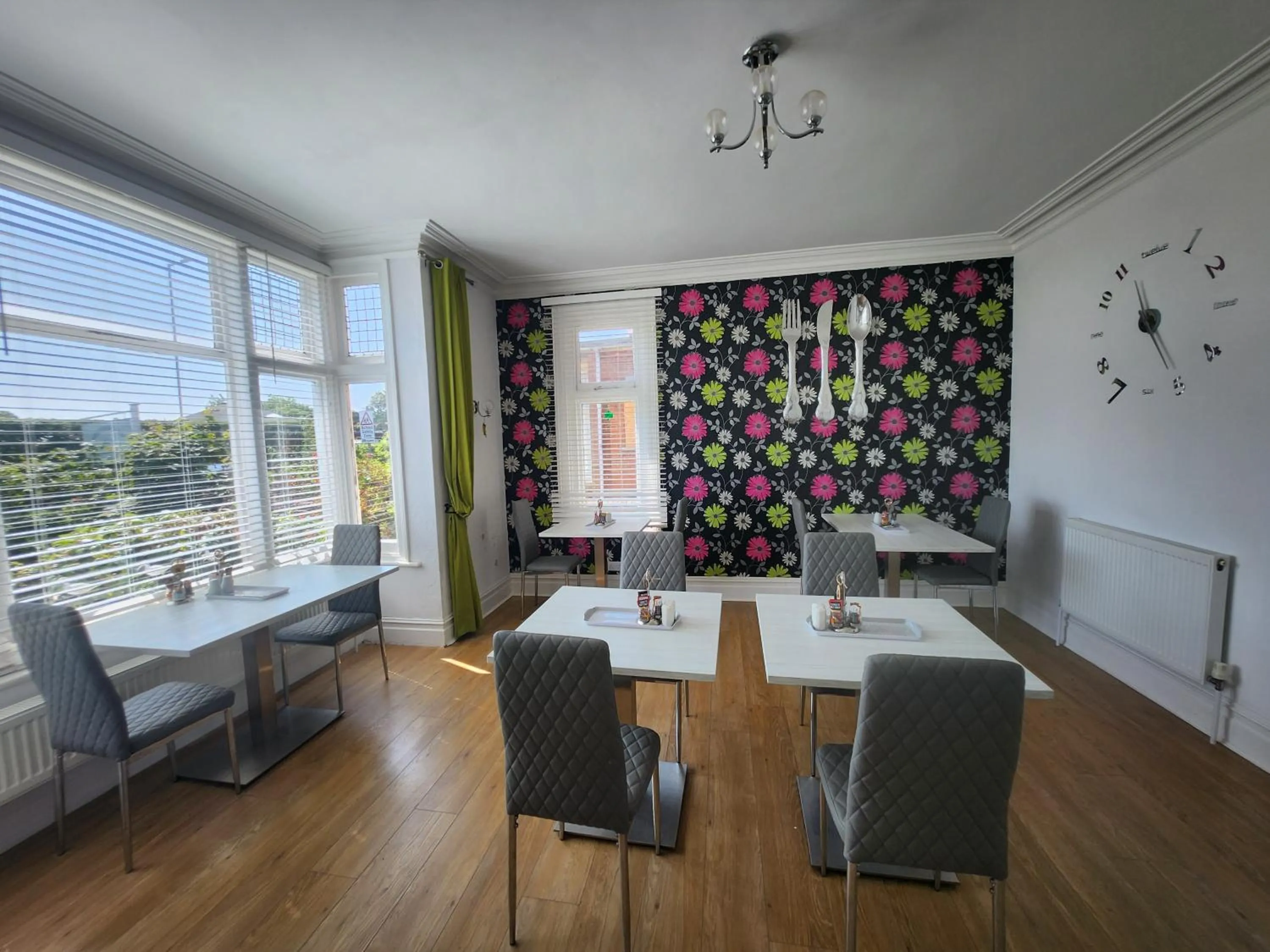 Dining area in South Beach B & B