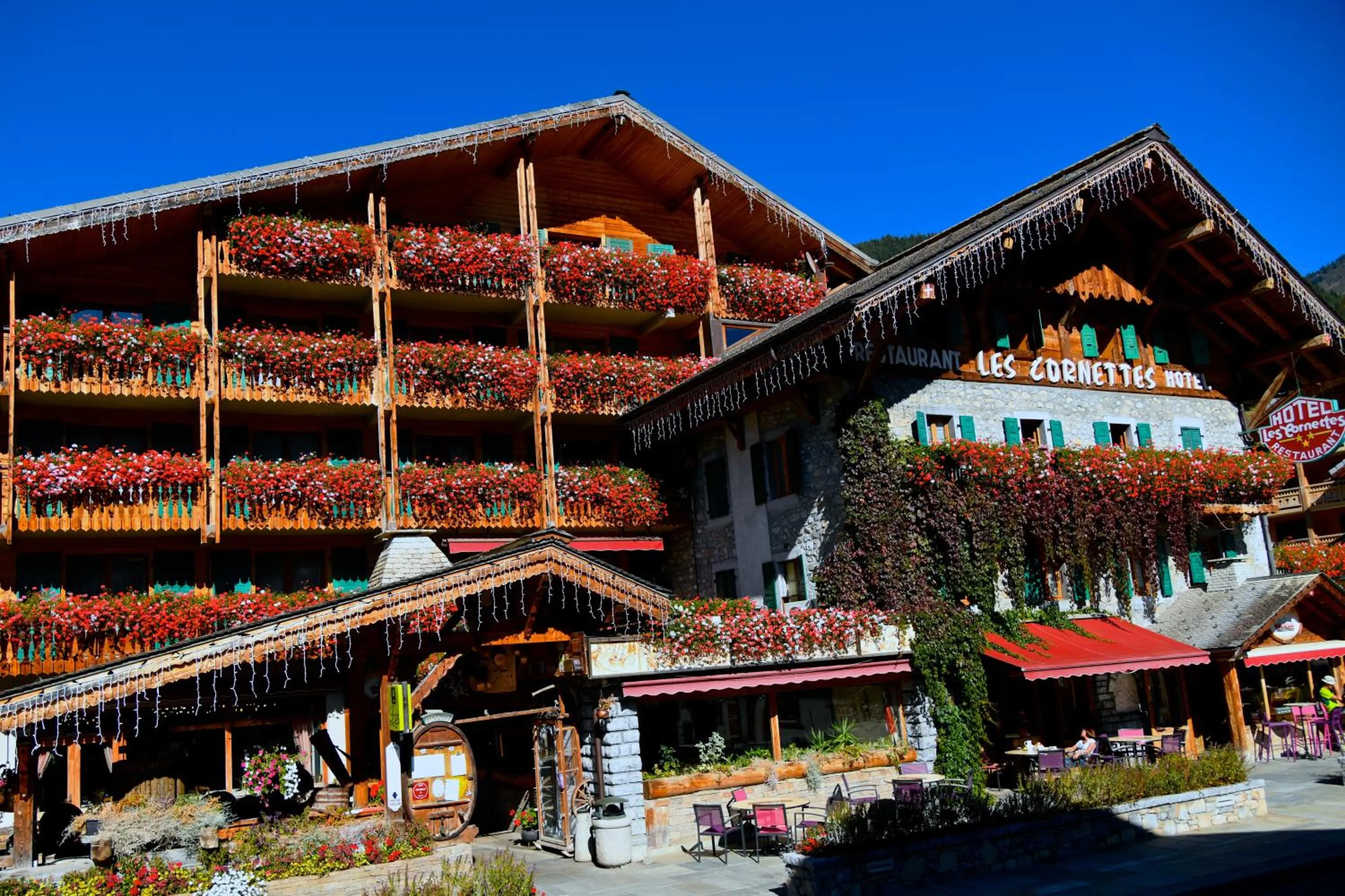 Property building in Les Cornettes