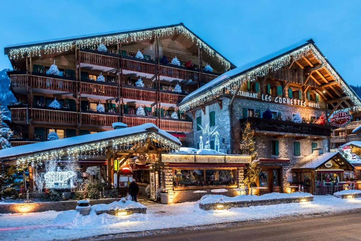 Property building in Les Cornettes