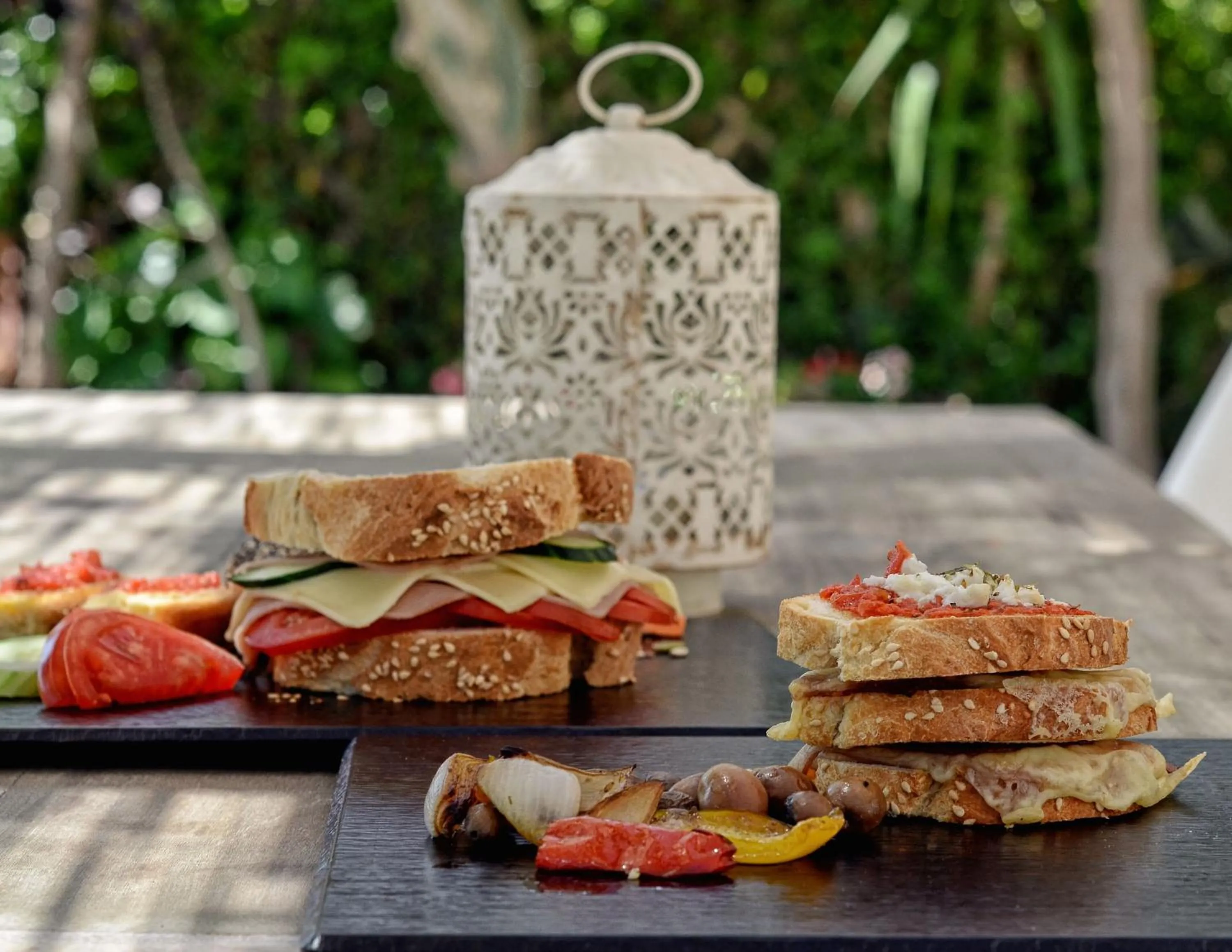 Restaurant/places to eat in Georgia's Garden by Omilos Hotels