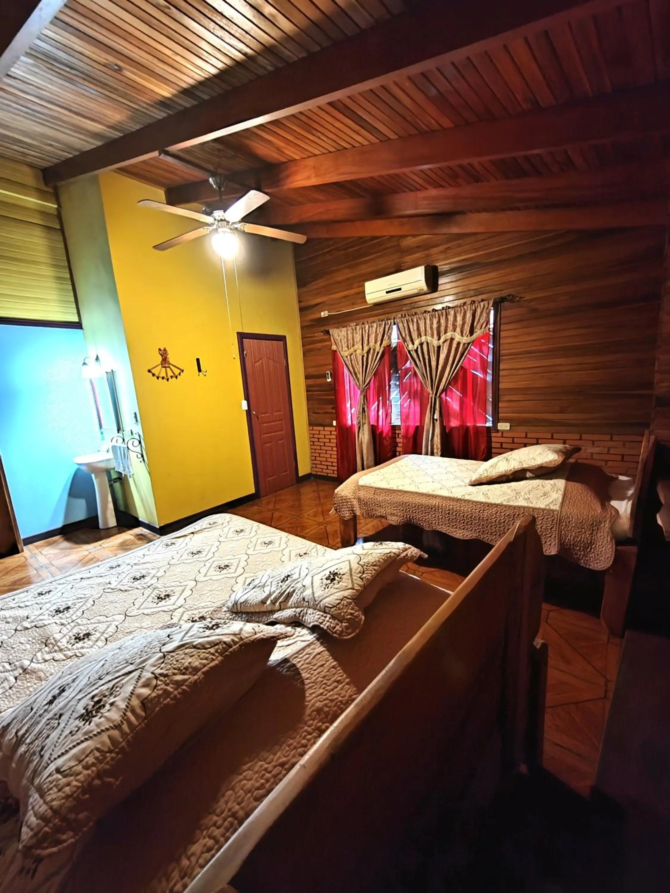 Bed in Casa Antigua Hotel