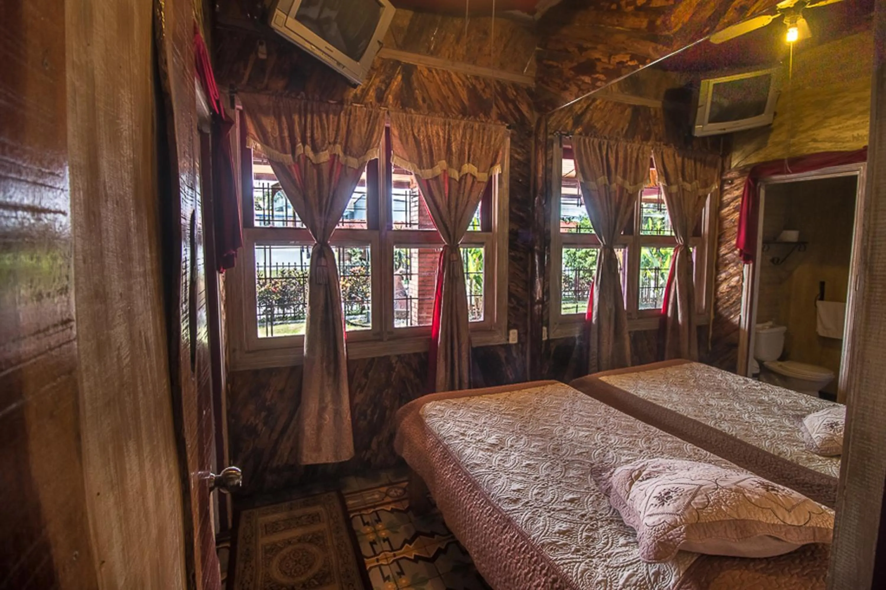 Bed in Casa Antigua Hotel