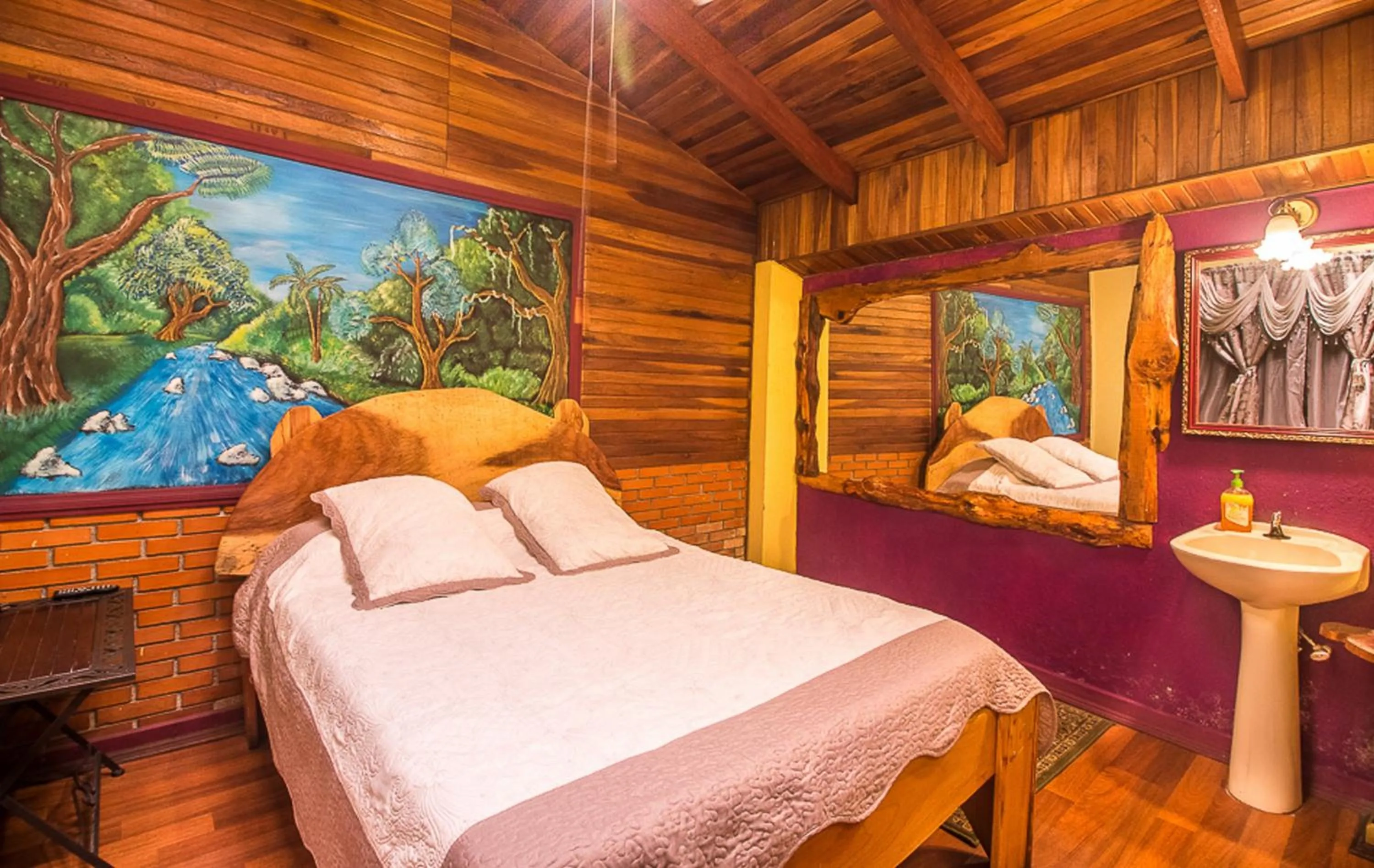 Bed in Casa Antigua Hotel