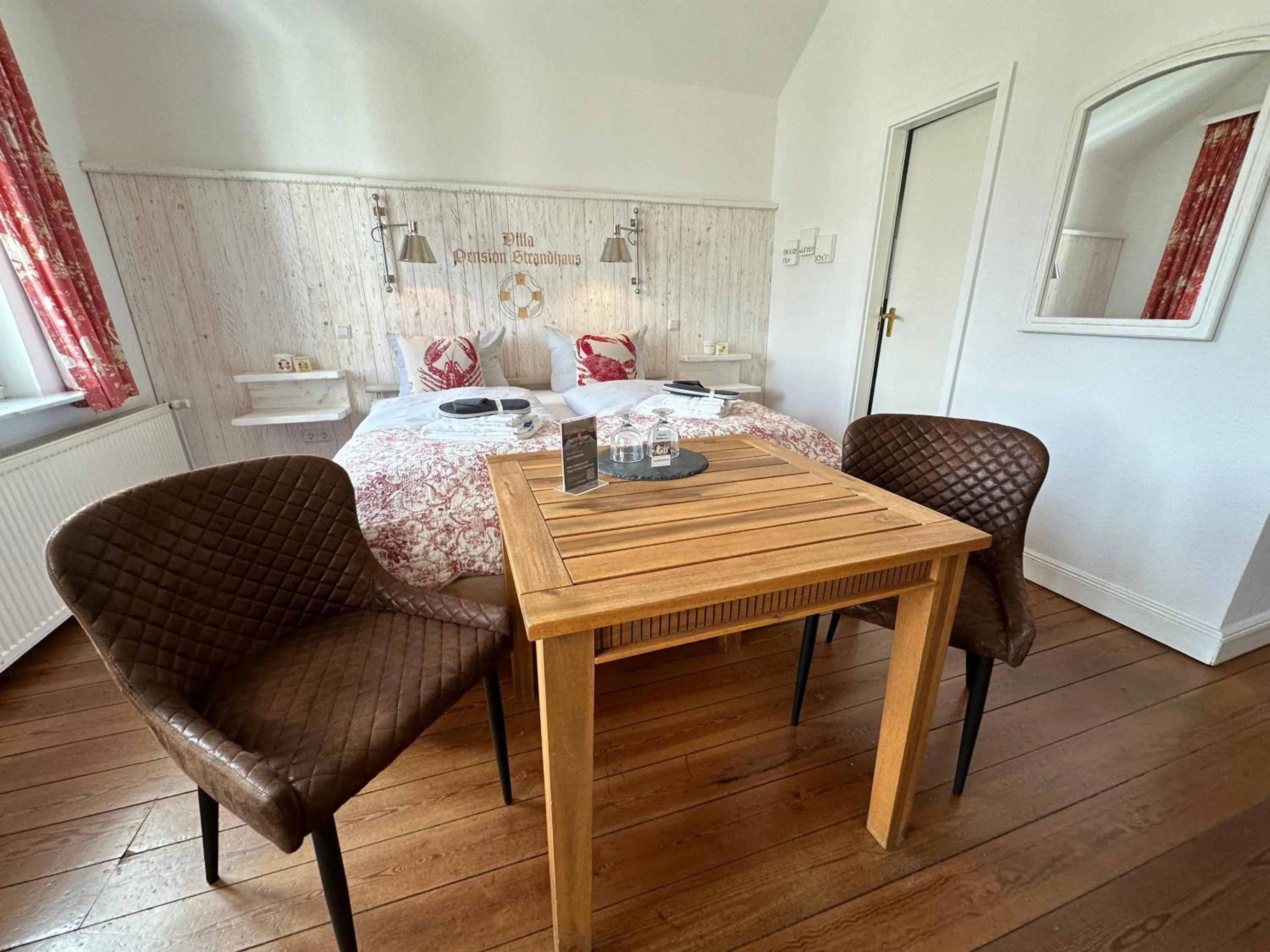 Photo of the whole room in Villa Pension Strandhaus - adults only