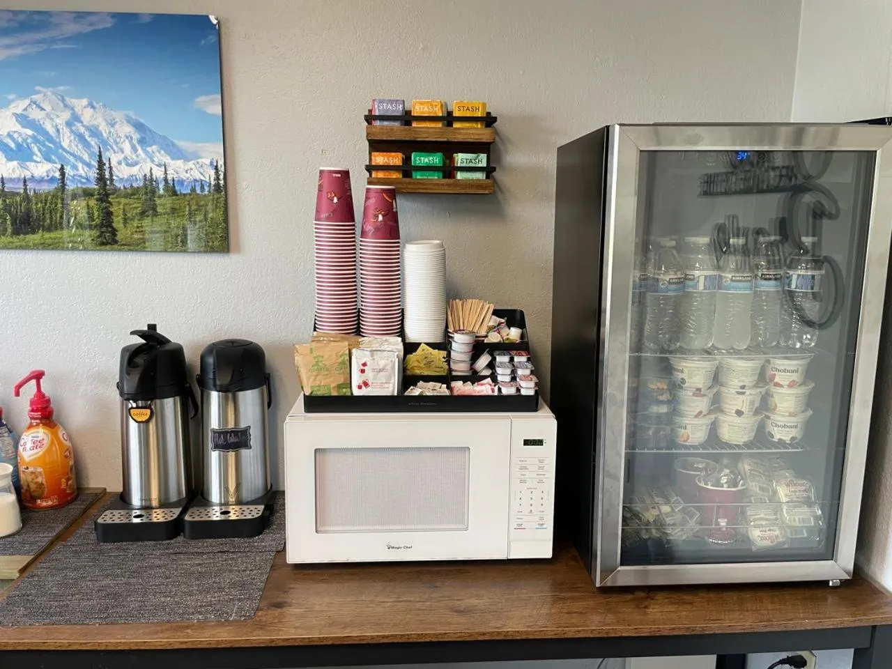 Breakfast in Golden North Inn