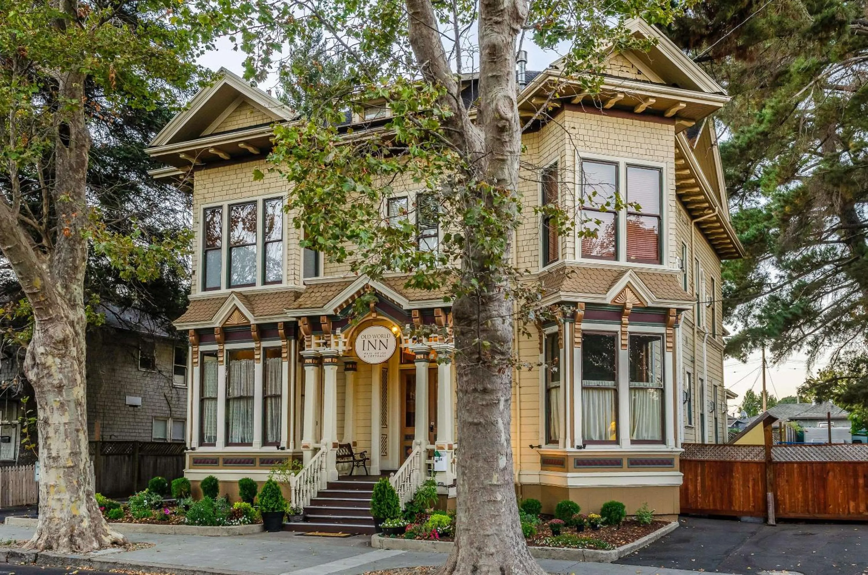 Property building in Hotel Napa Valley, an Ascend Collection Hotel