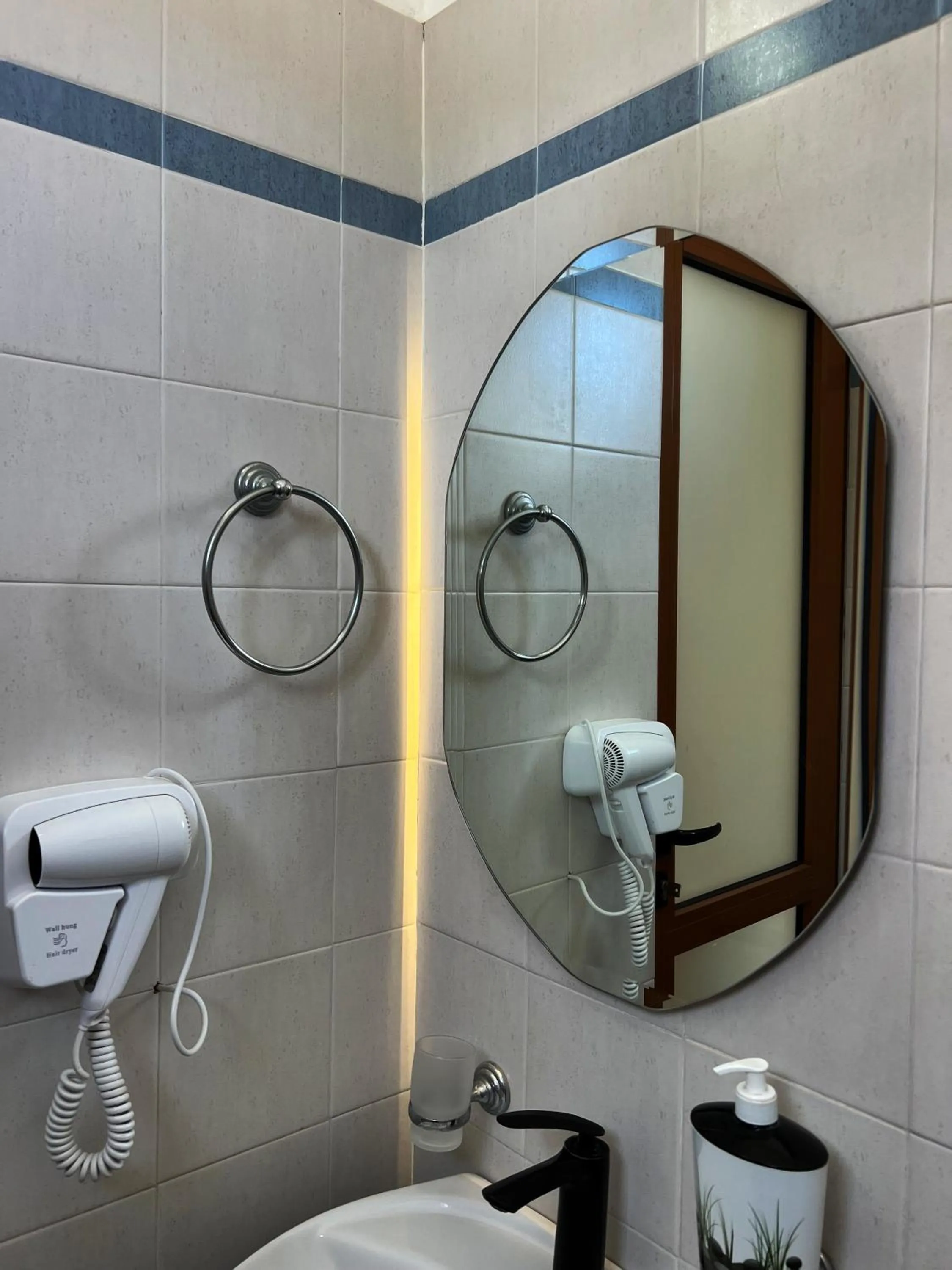 Toilet in Hotel Veli