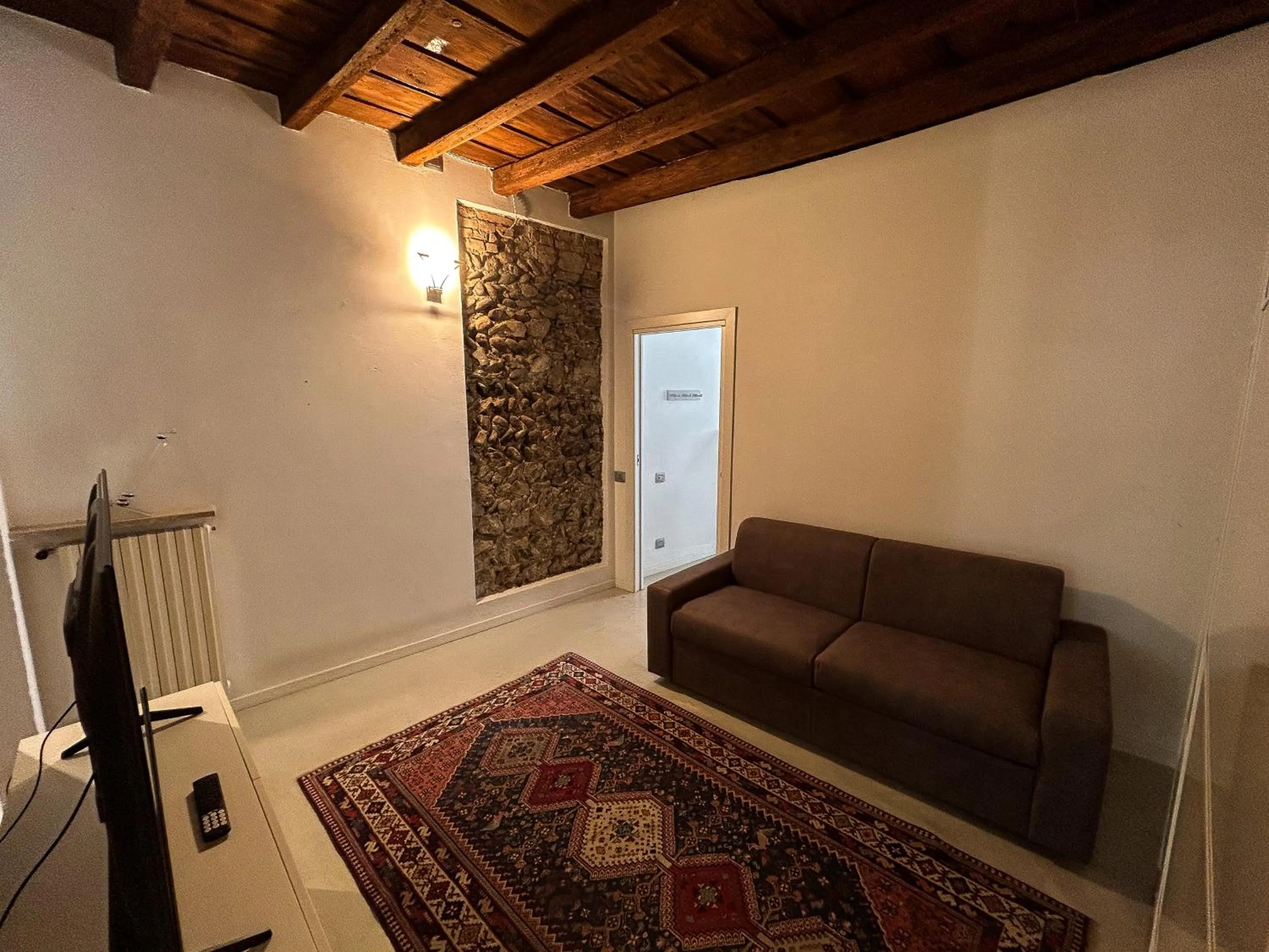 TV and multimedia in Dimora Storica nel Cuore di Bergamo