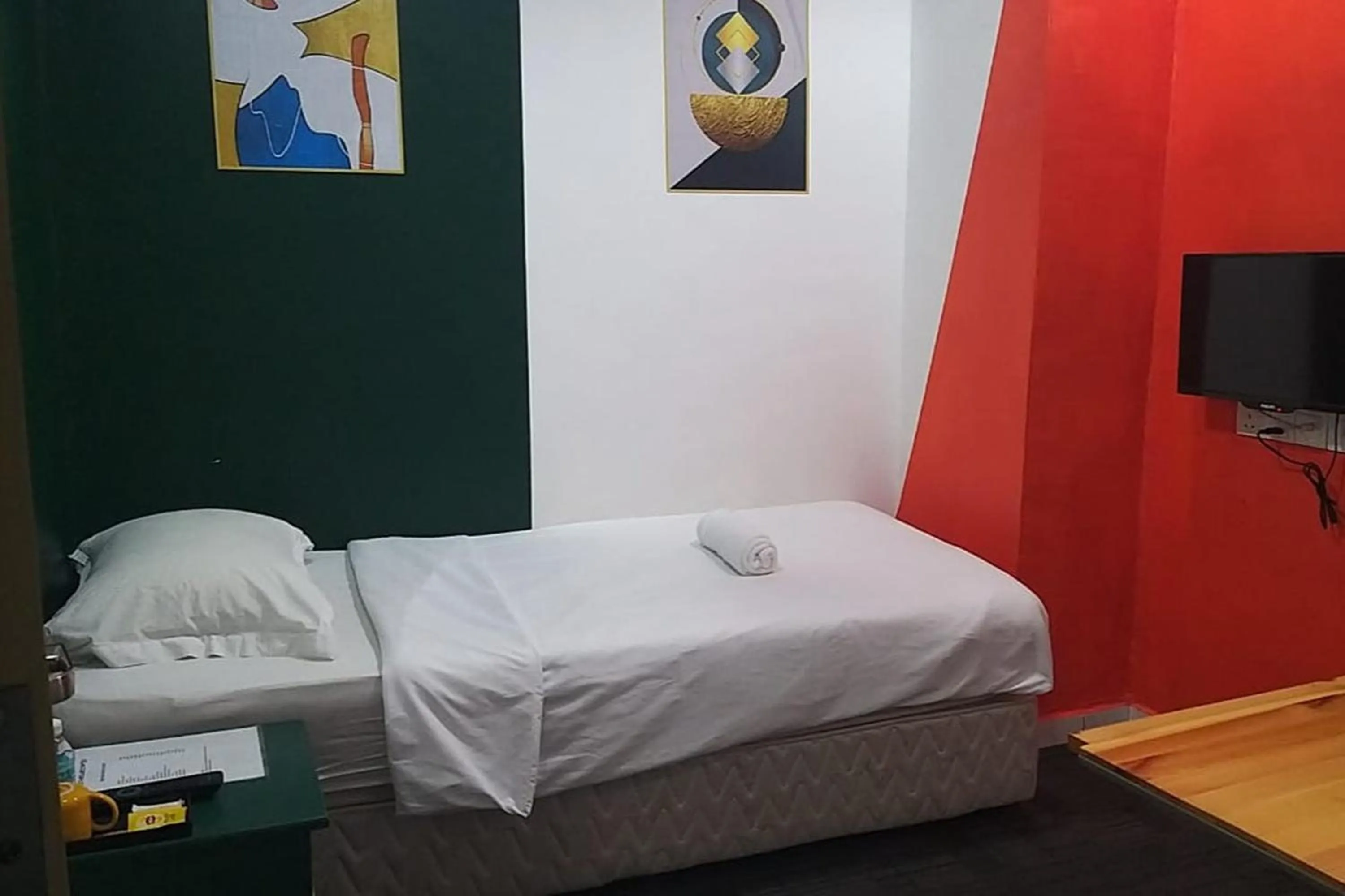 Bed in BR Parklands Hotel