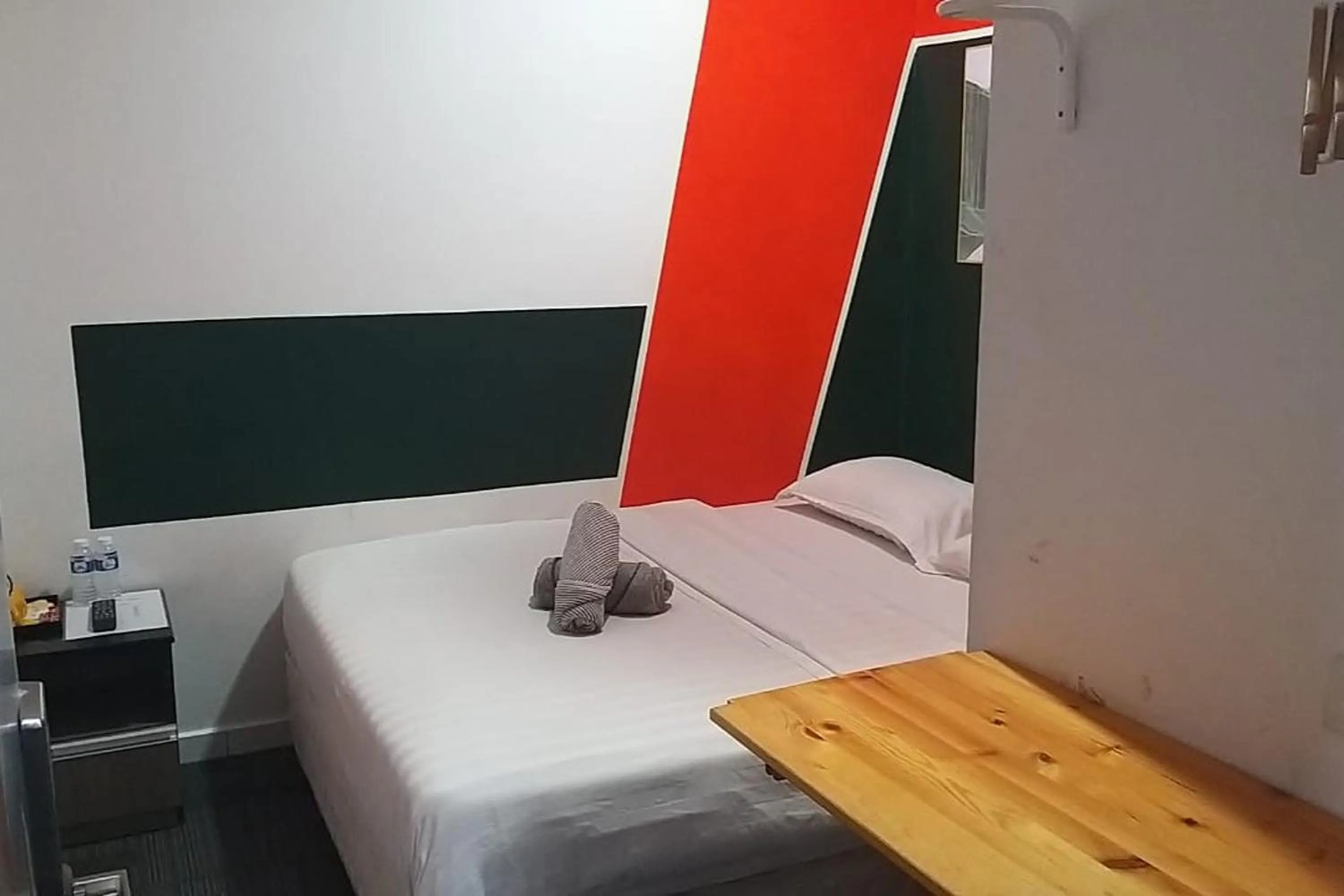 Bed in BR Parklands Hotel