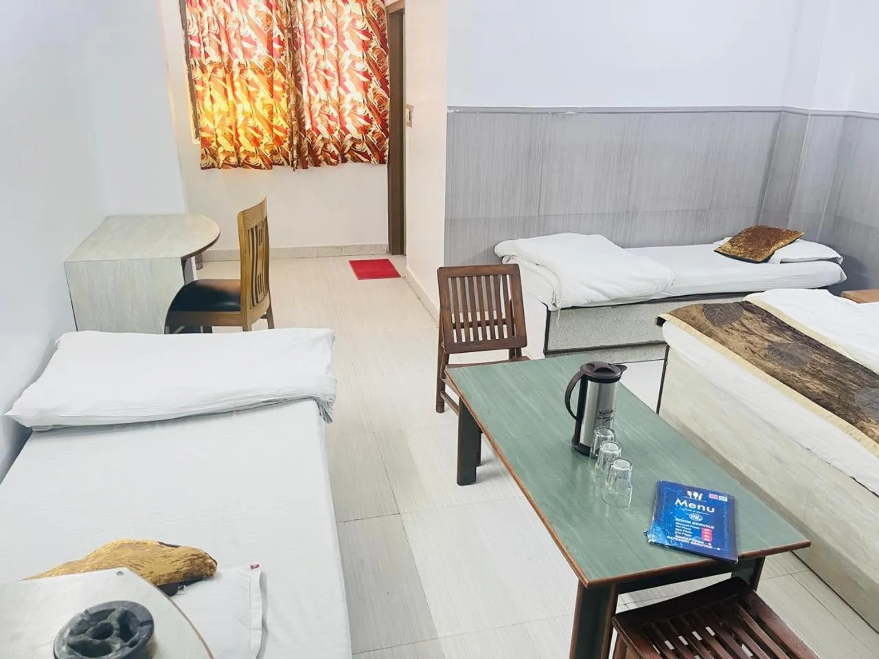 Bed in HOTEL RAMA INN, New Delhi Station