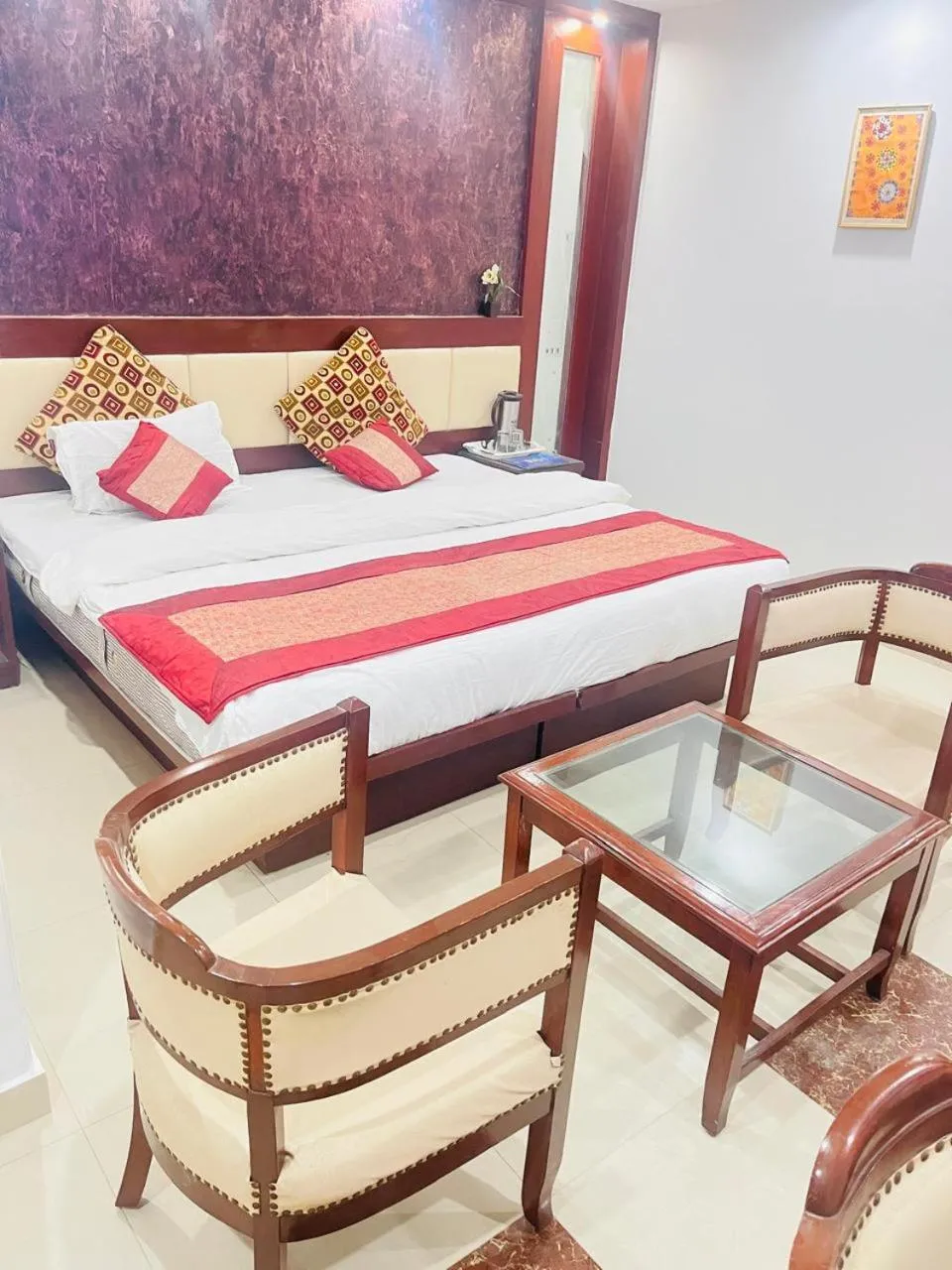 Bed in HOTEL RAMA INN, New Delhi Station