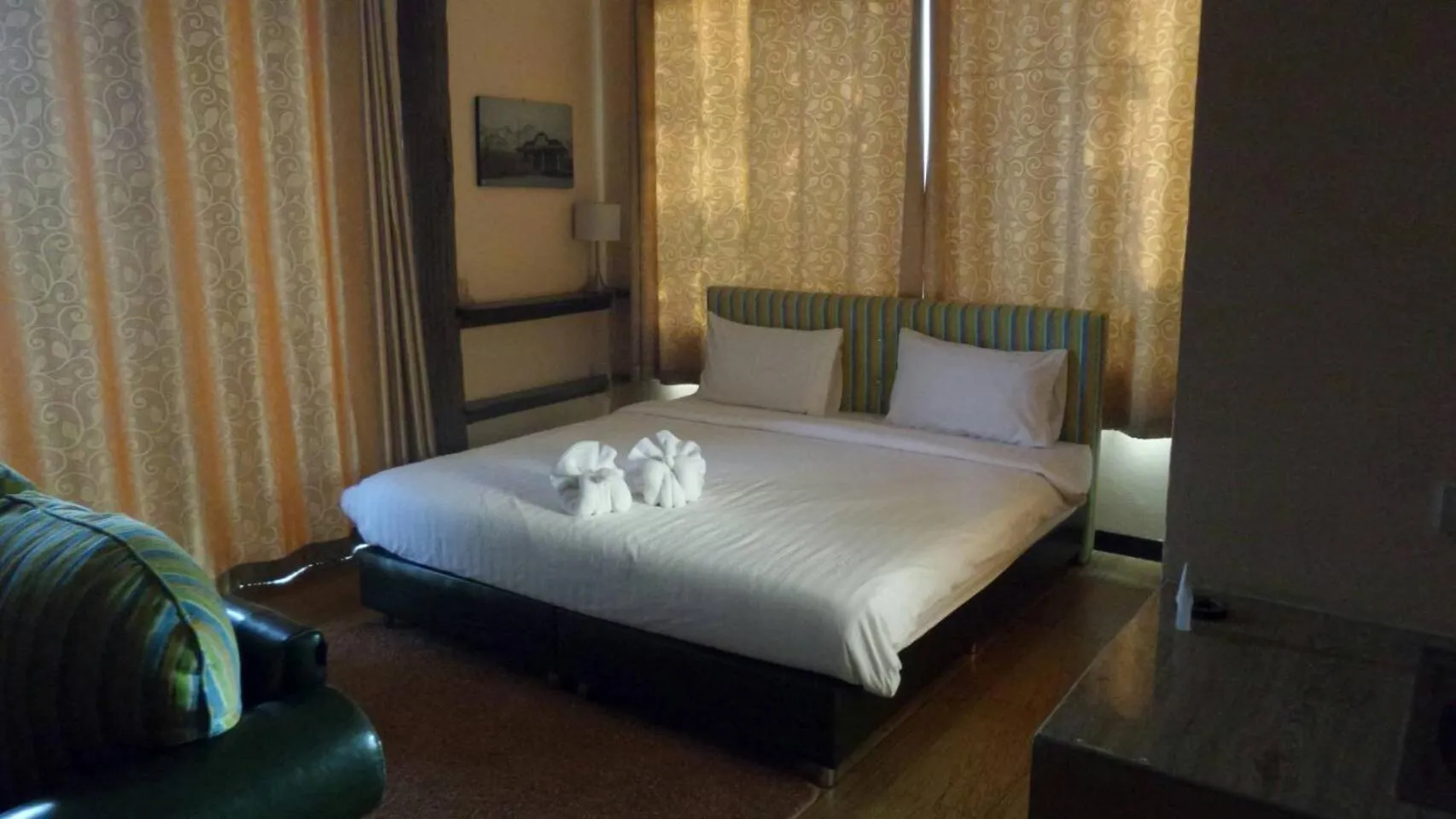 Bed in Rao Ga Khao Resort