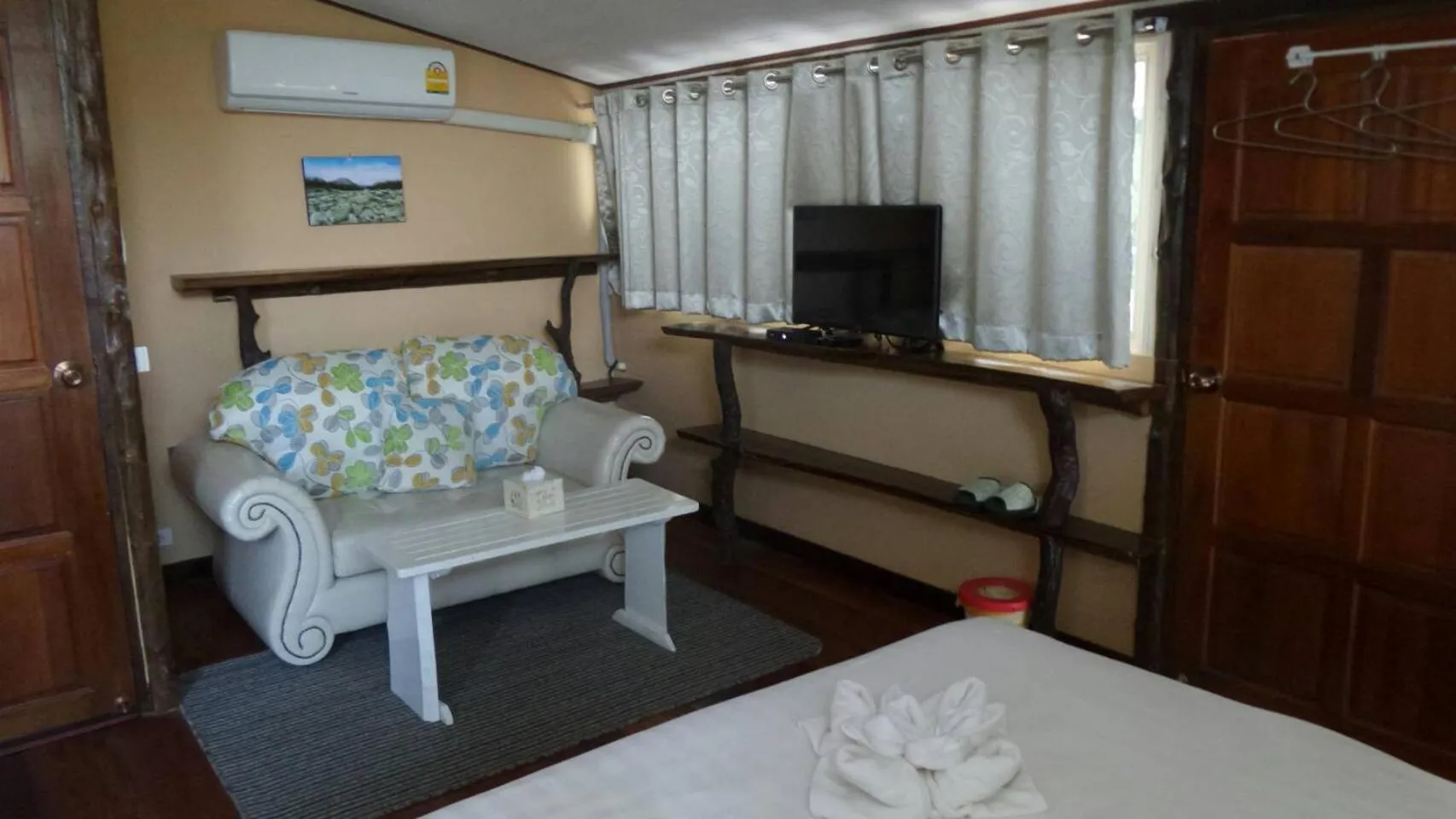 Bed in Rao Ga Khao Resort