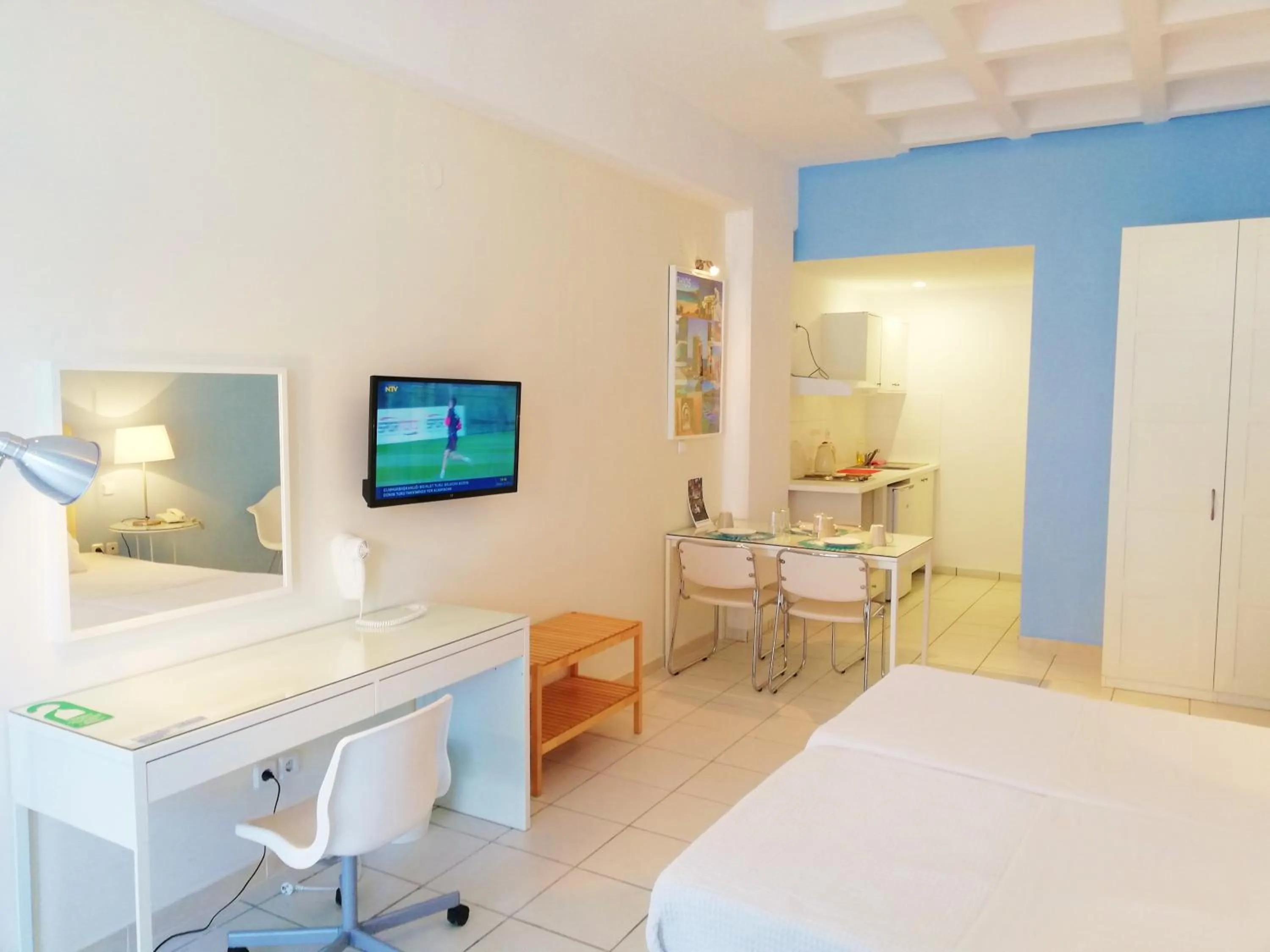 Bed in Homely Studios