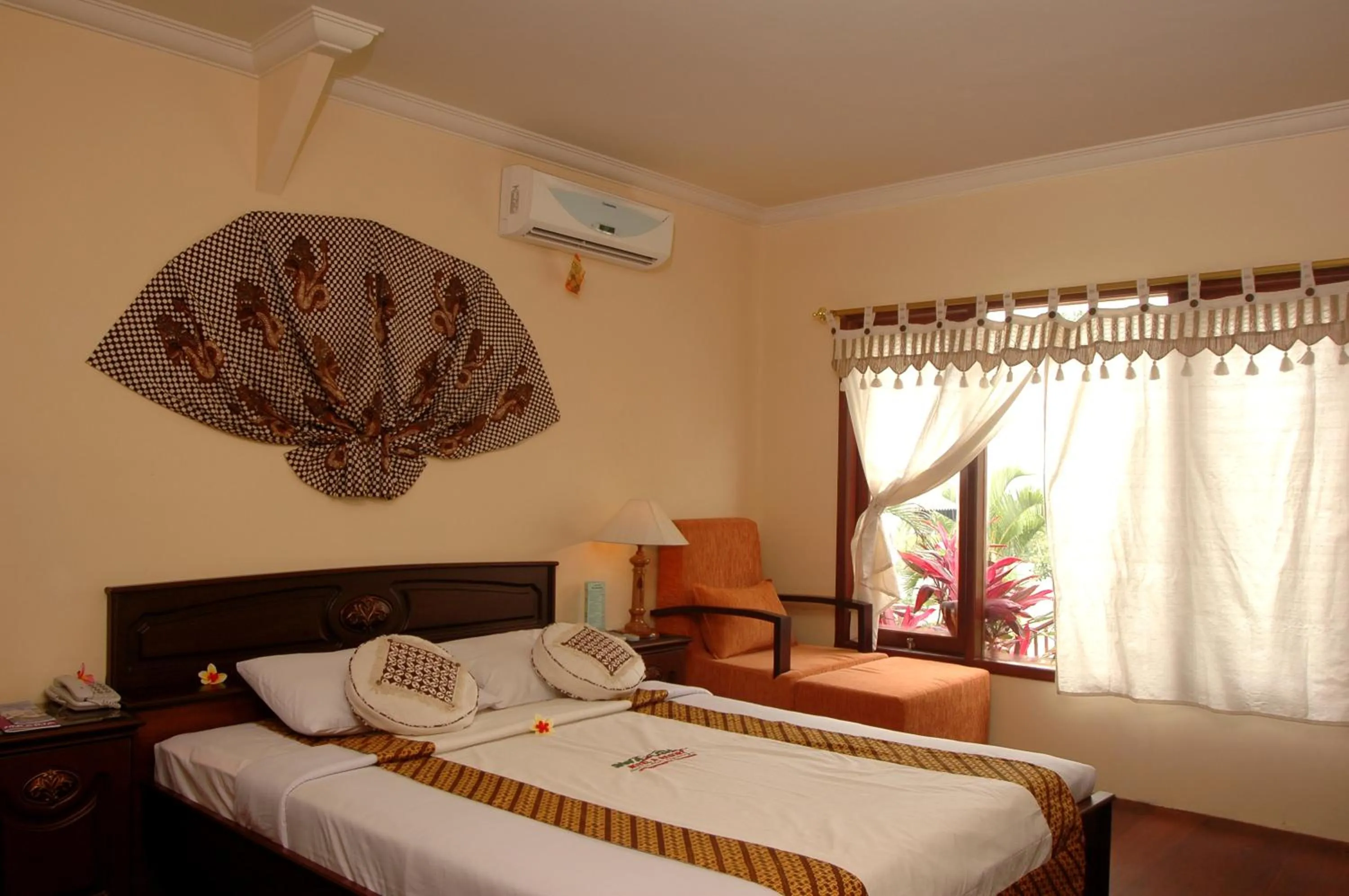 Bed in Swaloh Resort & Spa