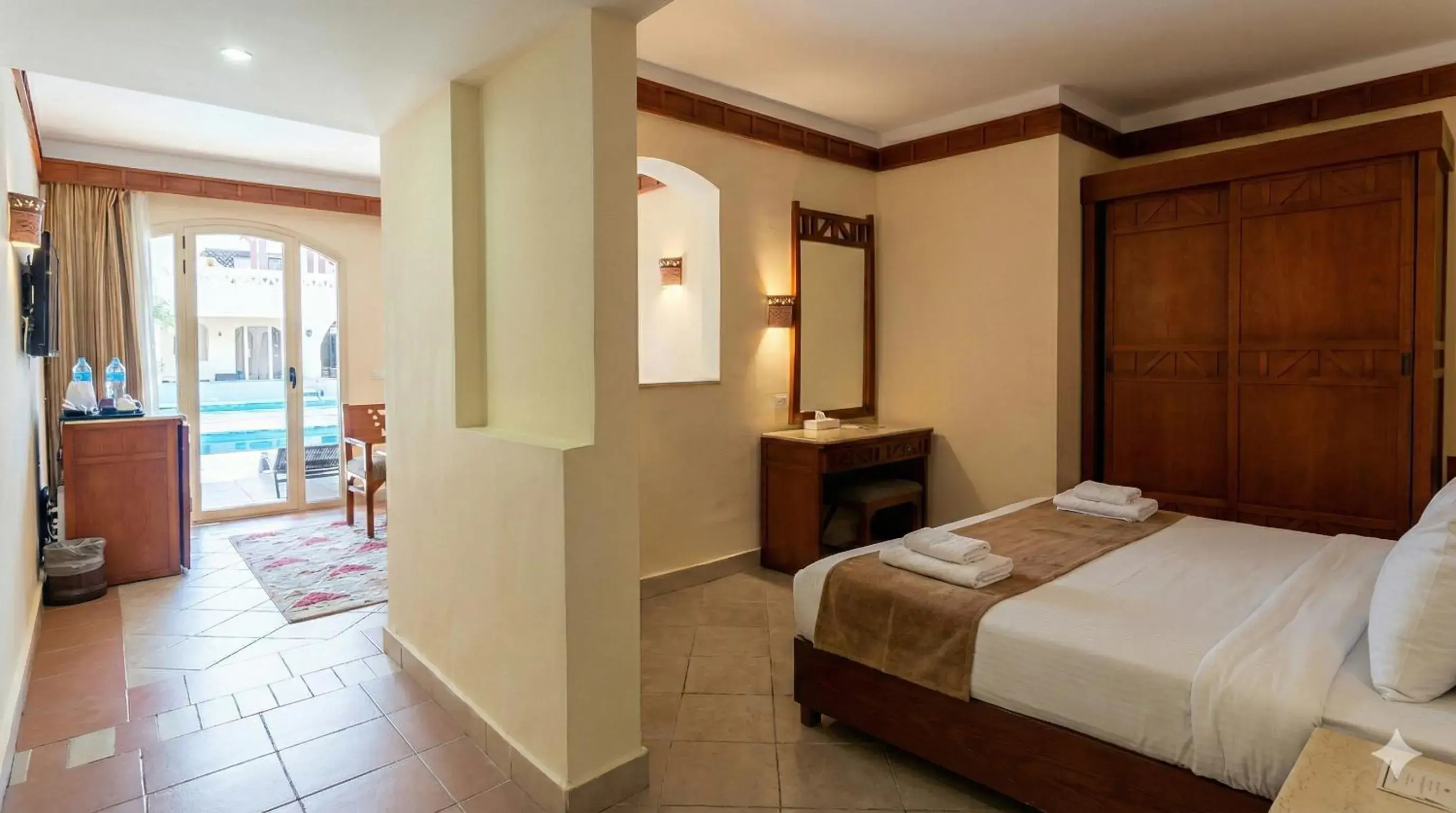 Swim-up Moonlight Suite in Romance Regency Club - Ultra All Inclusive Swim-up Moonlight Suite in Romance Regency Club - Ultra All Inclusive