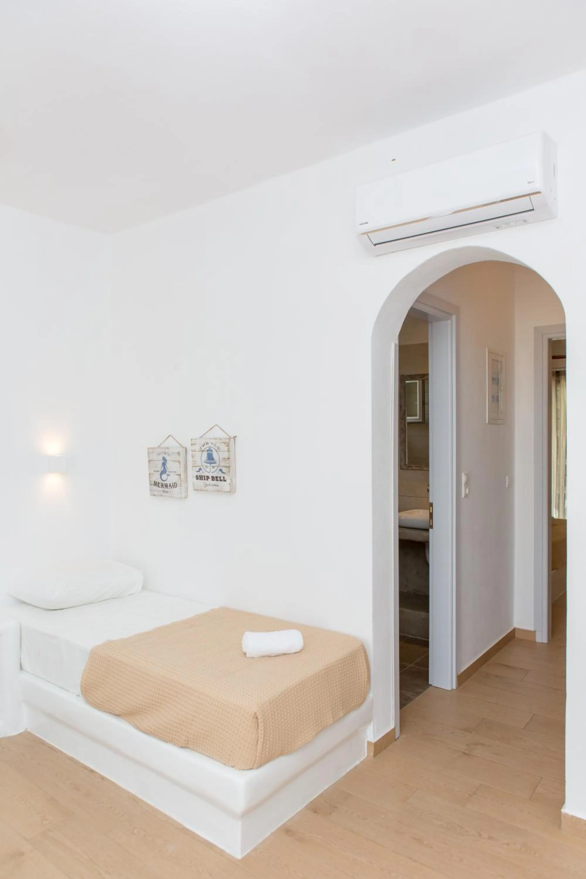 Photo of the whole room, Bed in Villa veranda