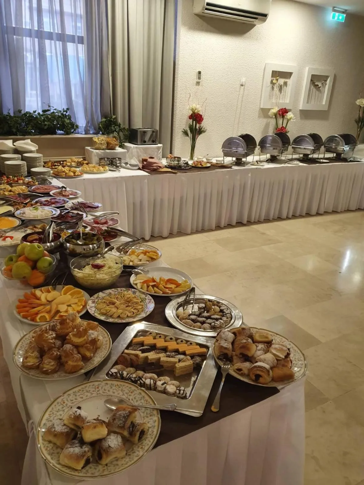 Food and drinks in Zepter Hotel Drina Bajina Basta, member of Zepter Hotels