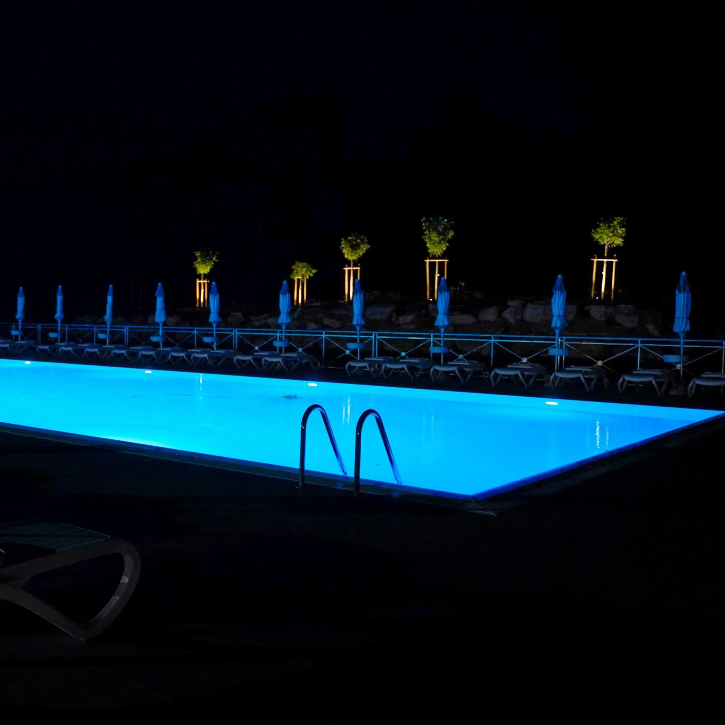 Swimming pool in Moretti Village - B&B