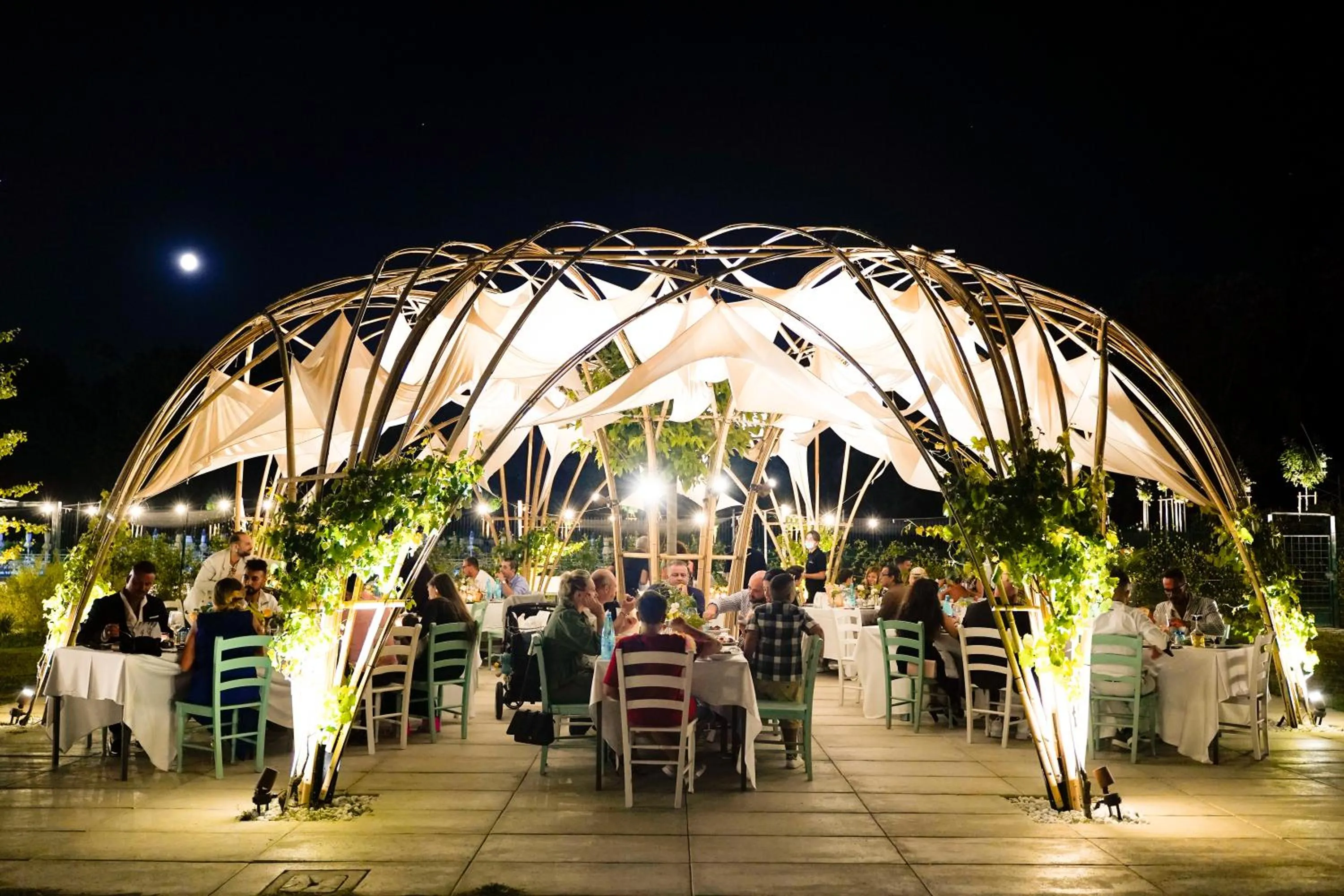 Restaurant/places to eat in Moretti Village - B&B