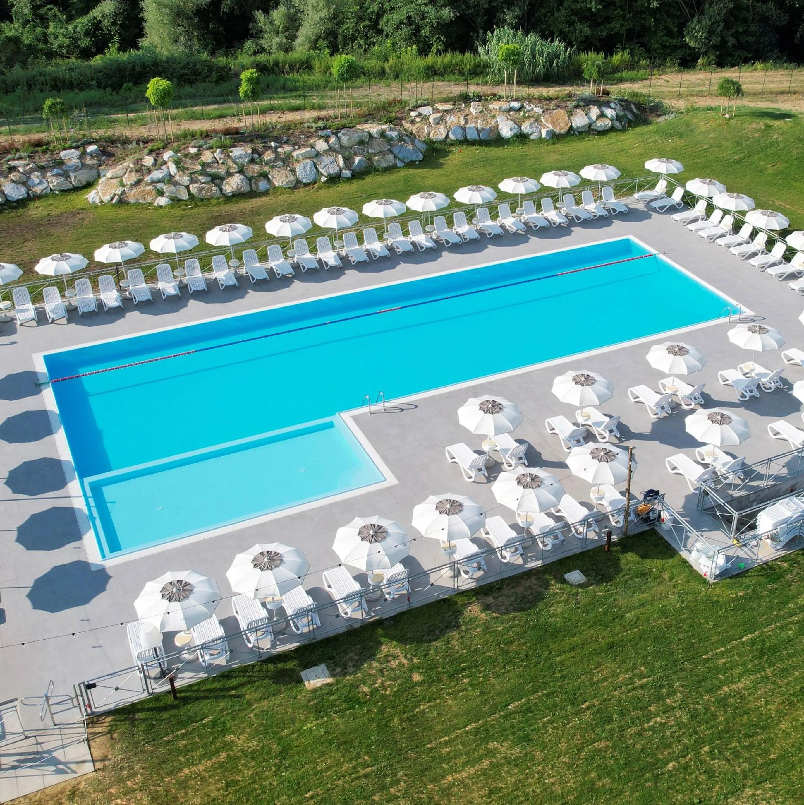 Swimming pool in Moretti Village - B&B
