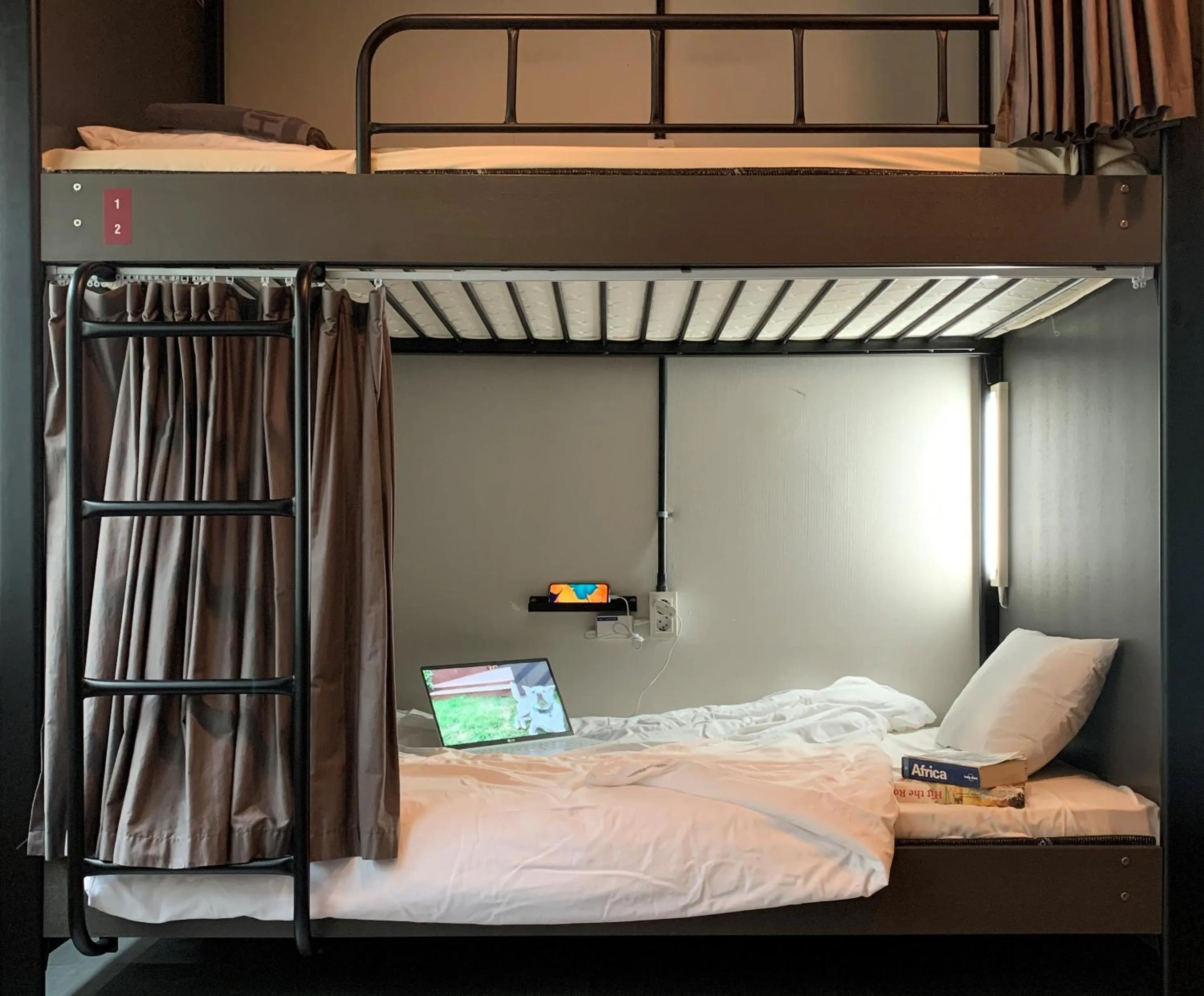 Bed in 12-Bed Male Dormitory Room in Mido Hostel