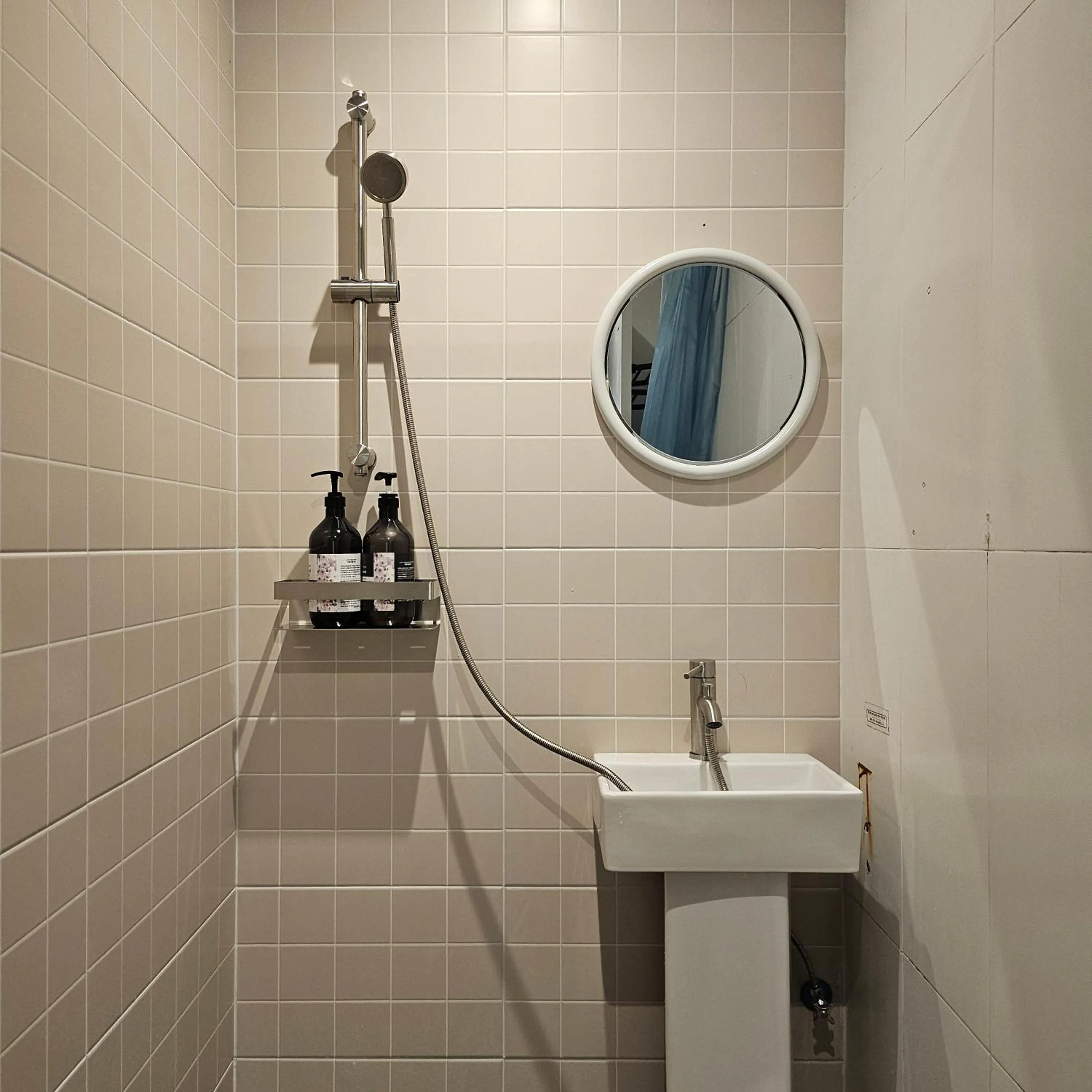 Bathroom in Mido Hostel