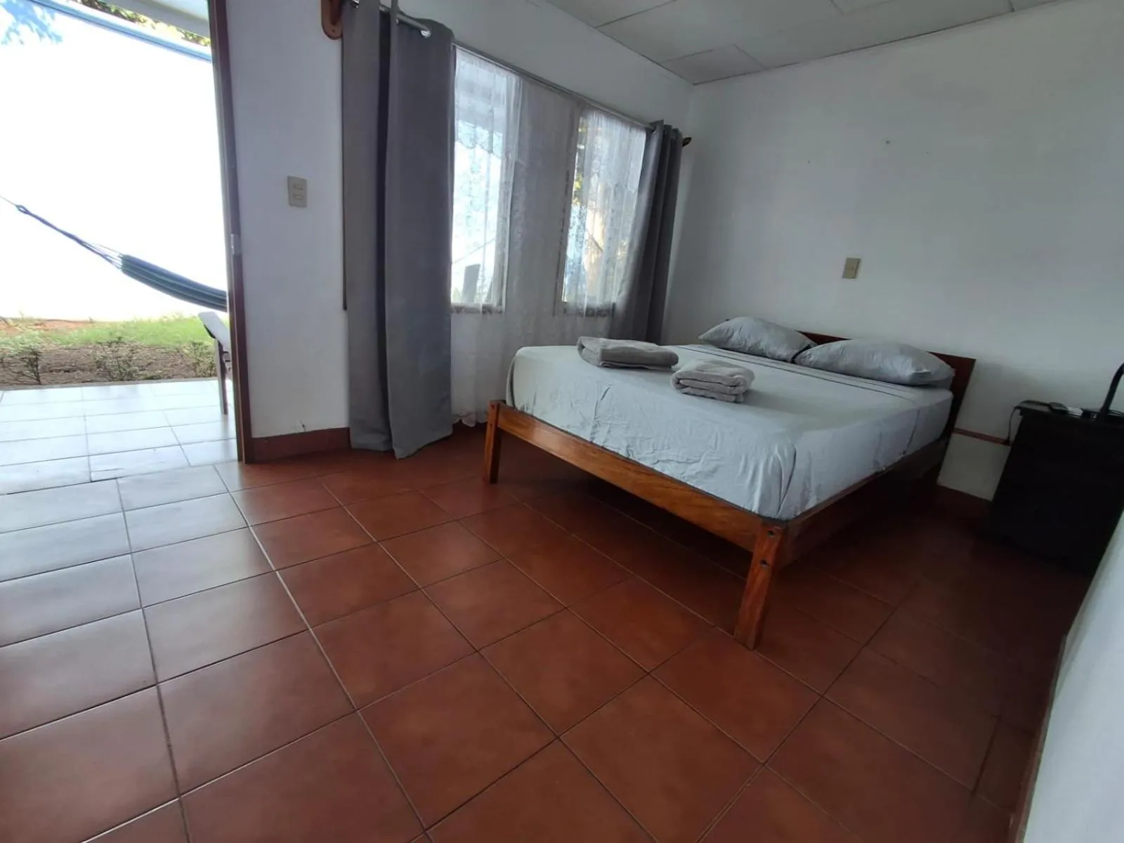 Bed in Hotel Marielos Tamarindo