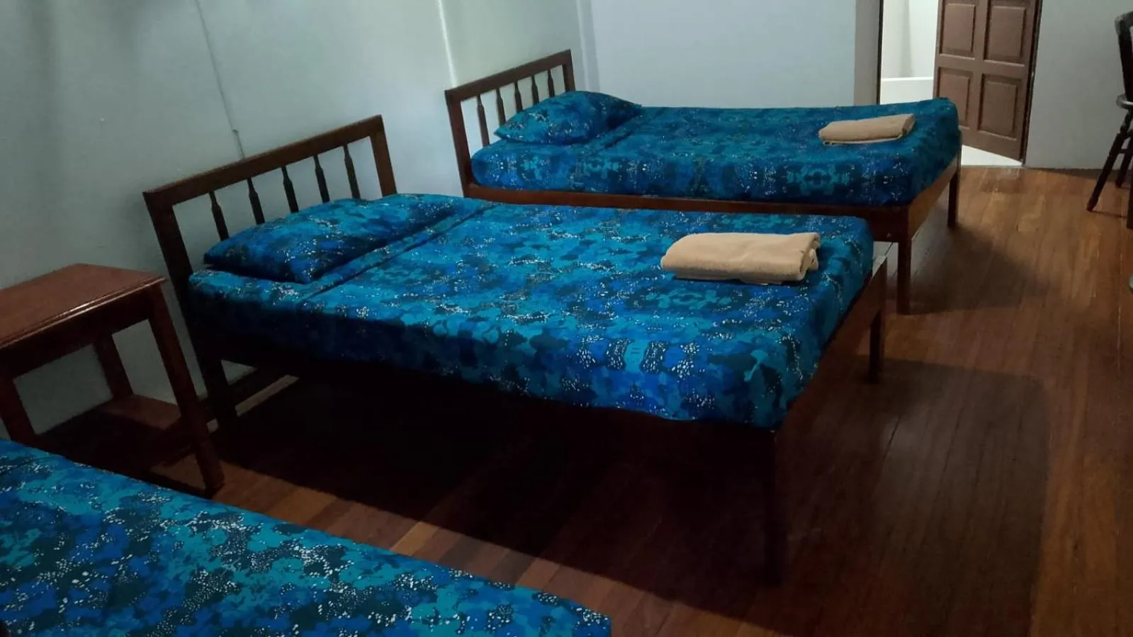 Bed in Hotel Marielos Tamarindo