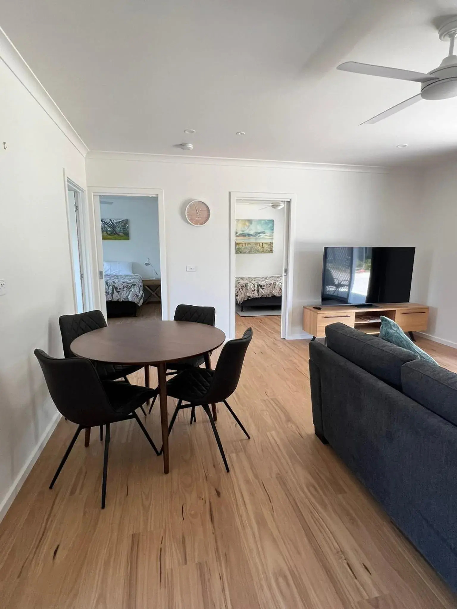 Two-Bedroom Apartment with Garden View in Willow Dene Holiday Apartments Two-Bedroom Apartment with Garden View in Willow Dene Holiday Apartments