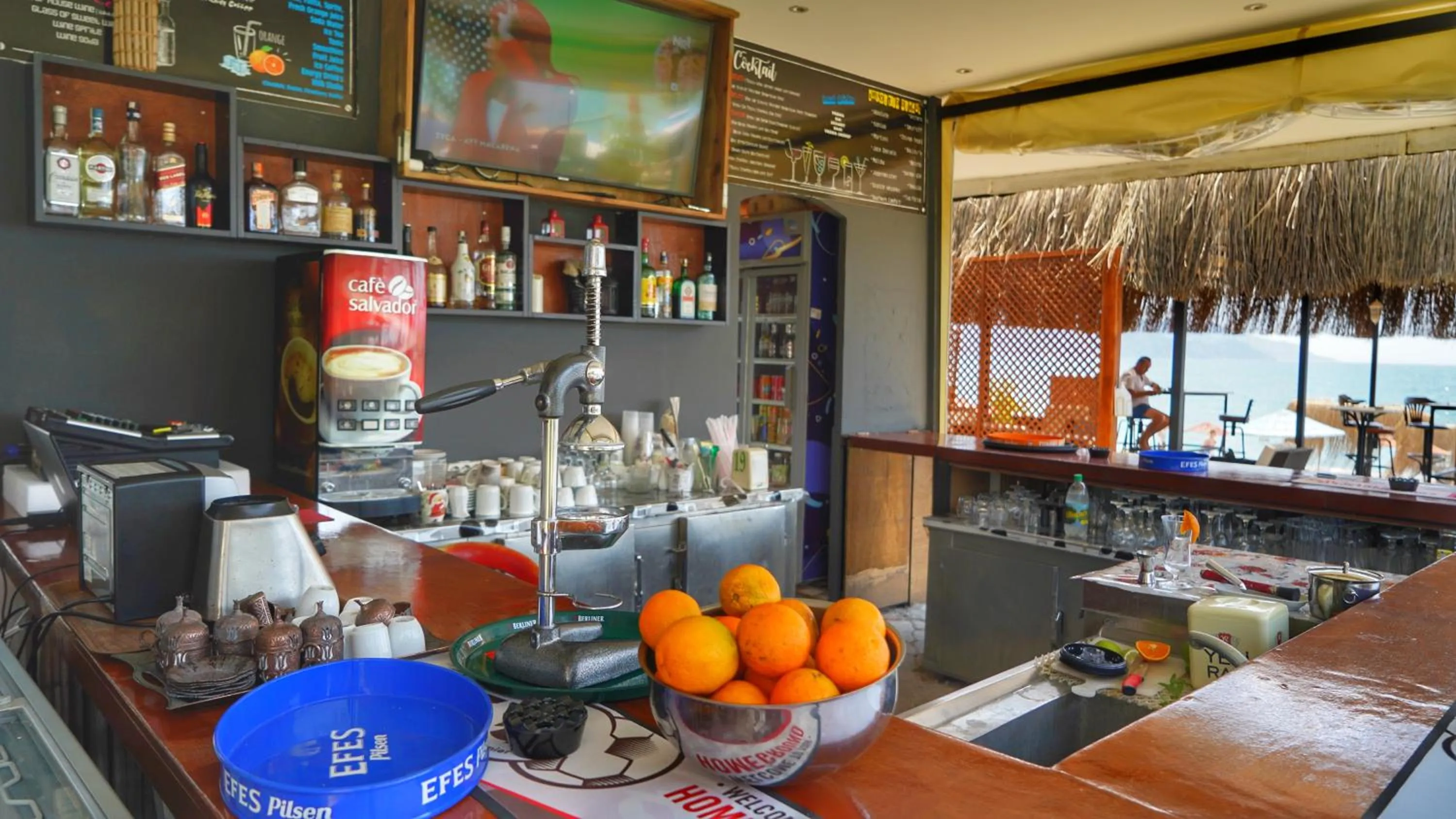 Lounge or bar in Yücel Hotel