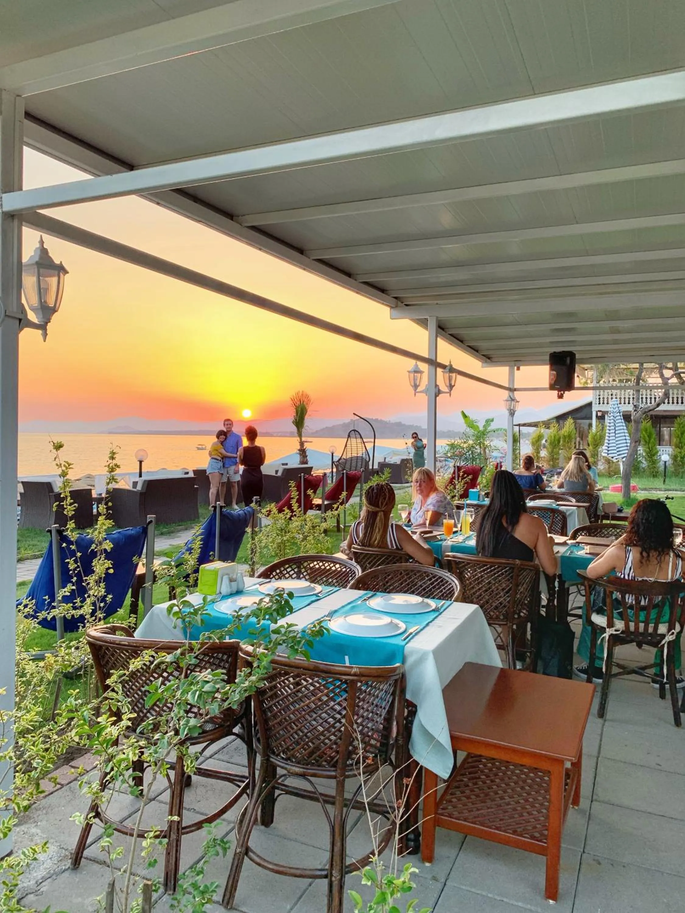 Restaurant/places to eat in Yücel Hotel