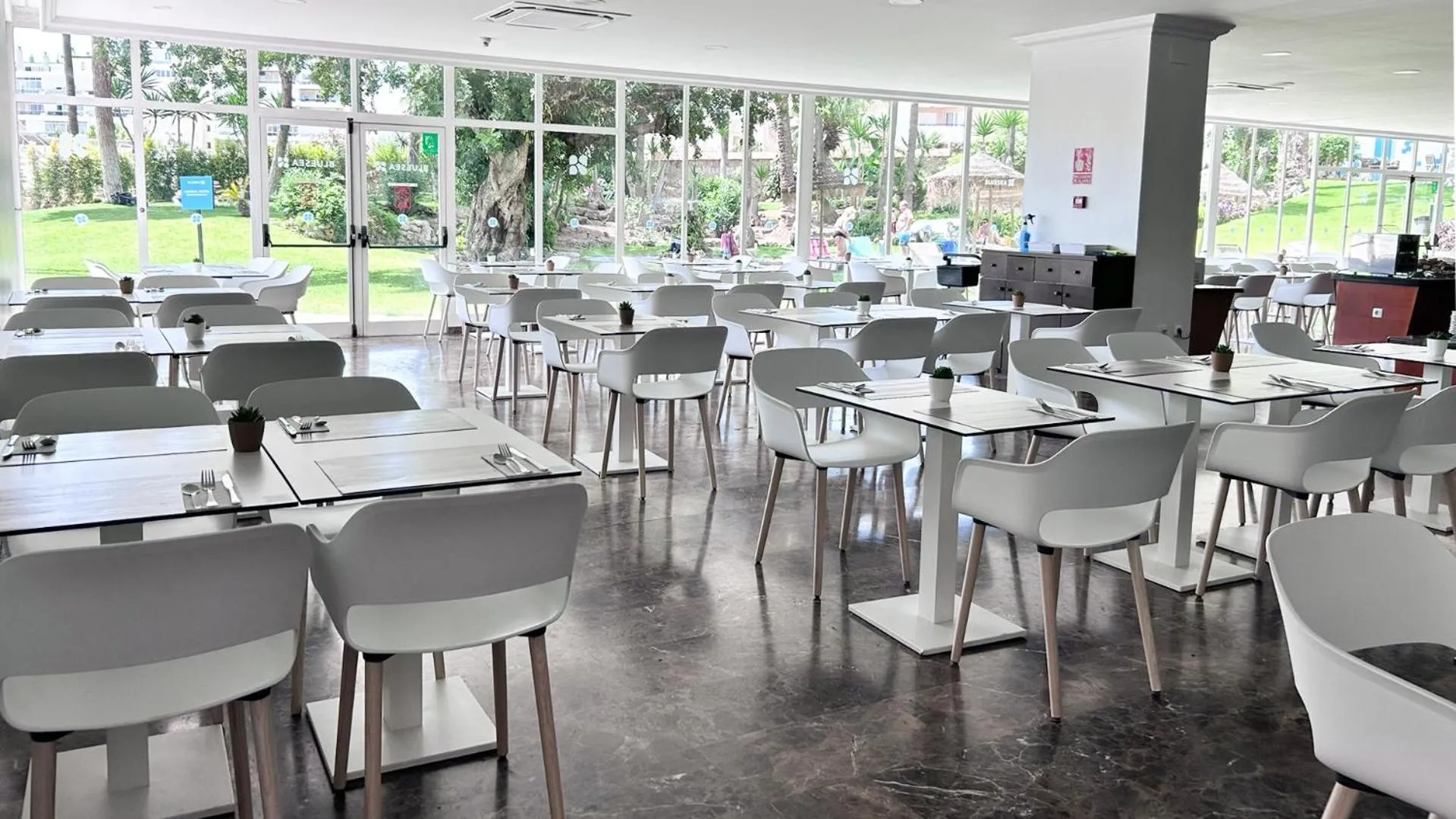 Restaurant/places to eat in BLUESEA Al Andalus