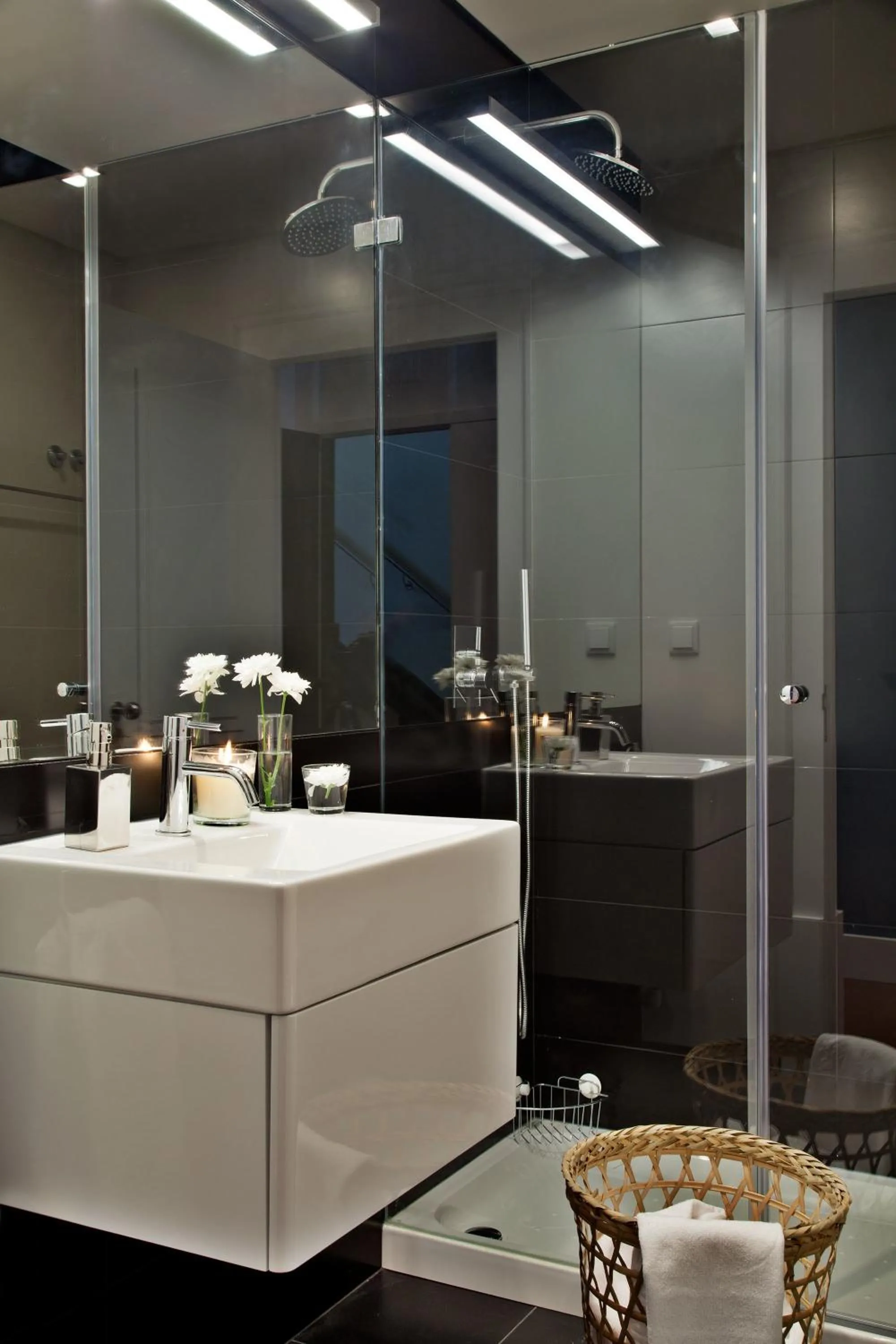 Bathroom in Lisbon Five Stars Apartments São Julião 72