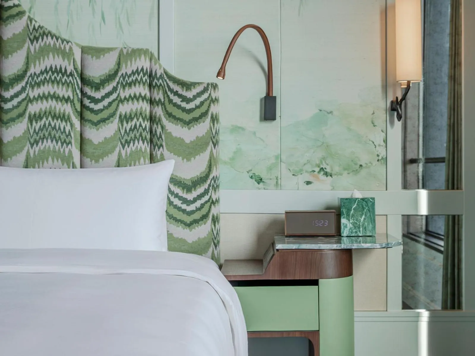 Bed in The Silk Lakehouse, Shangri-La Hangzhou