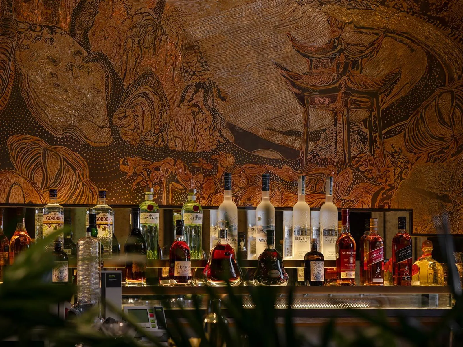 Restaurant/places to eat in The Silk Lakehouse, Shangri-La Hangzhou