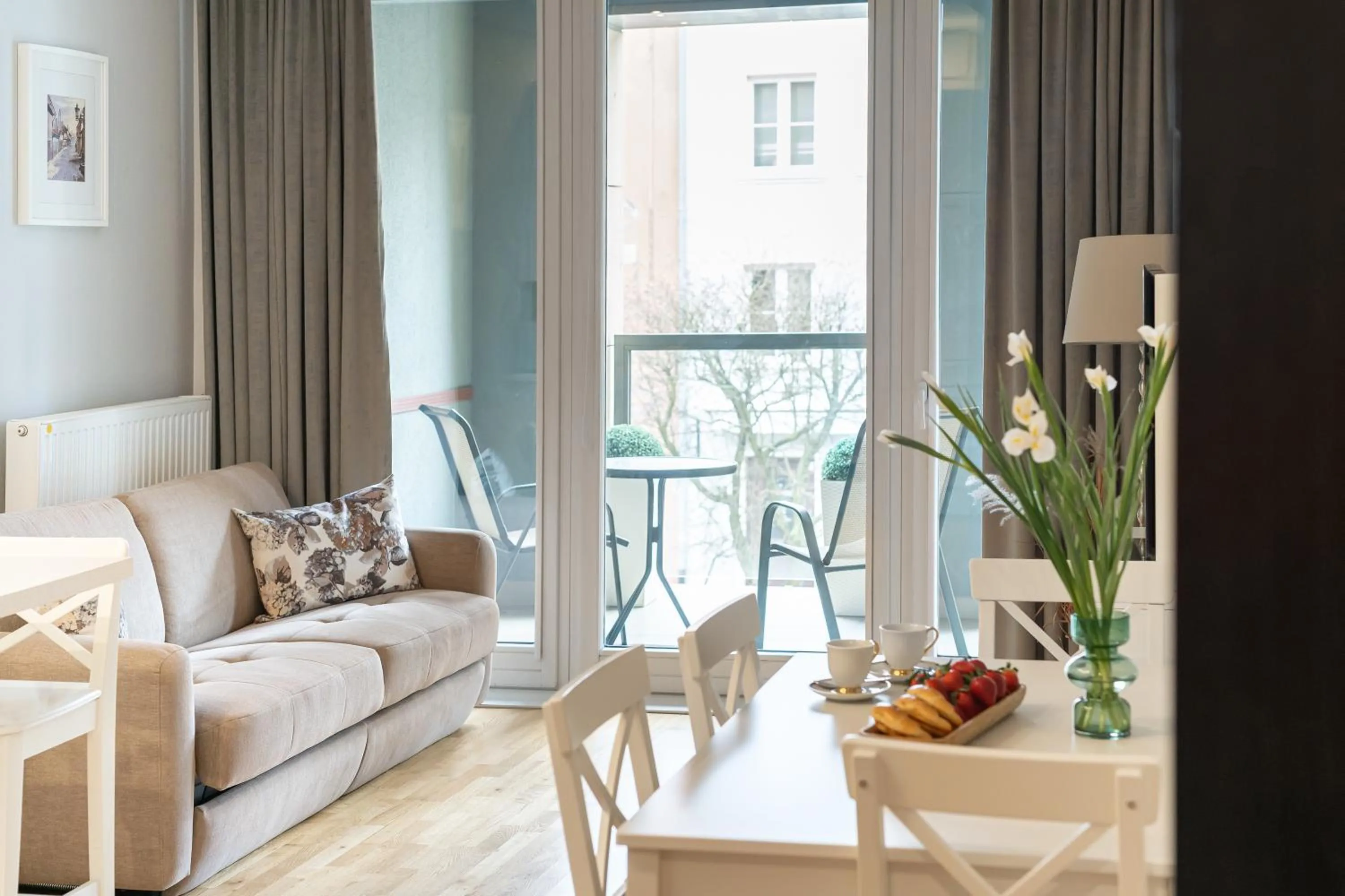 Living room in Old Town by Welcome Apartment