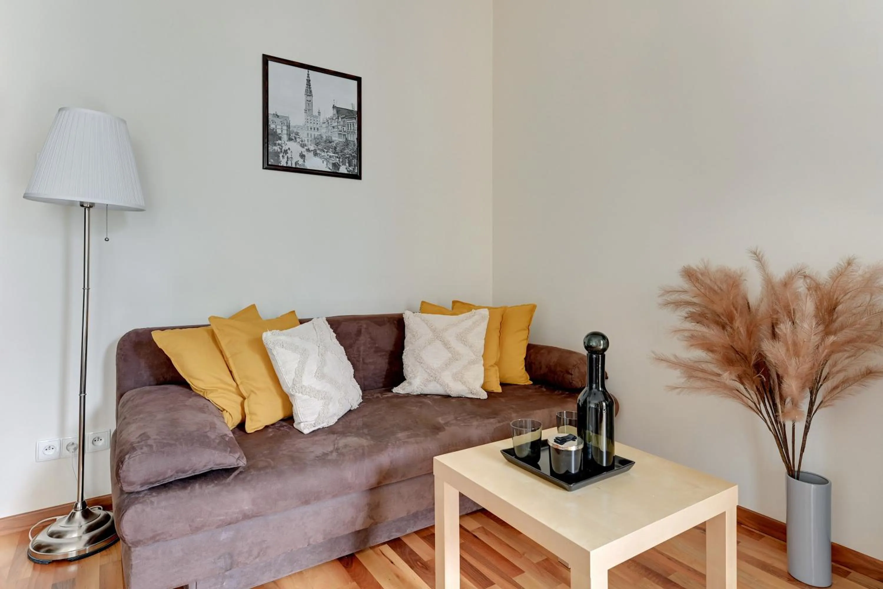 Living room in Old Town by Welcome Apartment