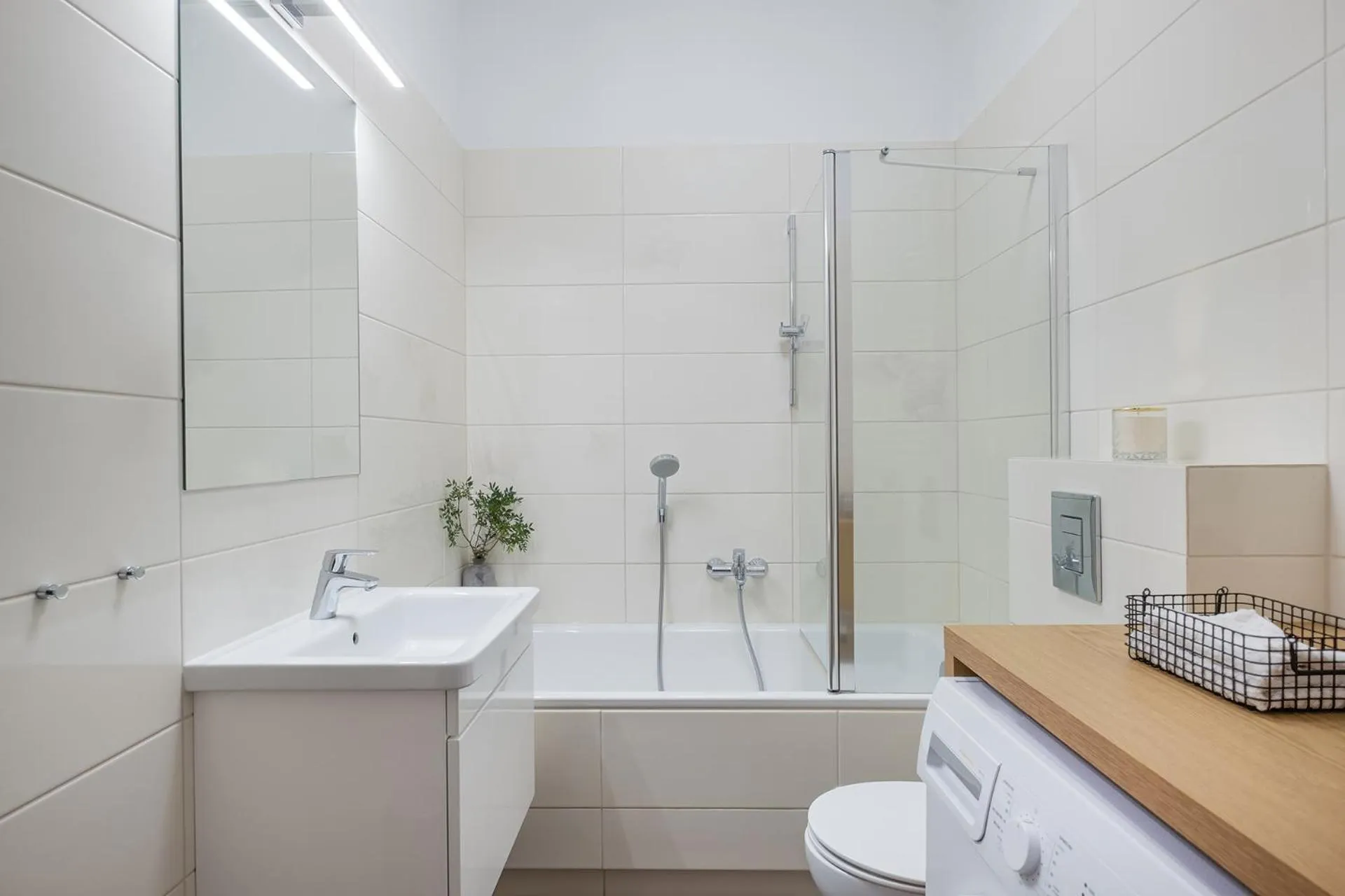 Bathroom in Old Town by Welcome Apartment